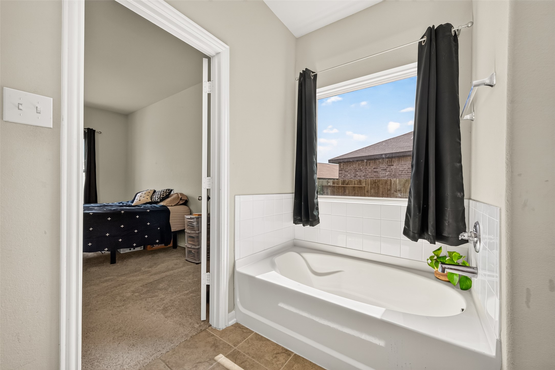 14210 Alpine Fir Drive Property Photo 32