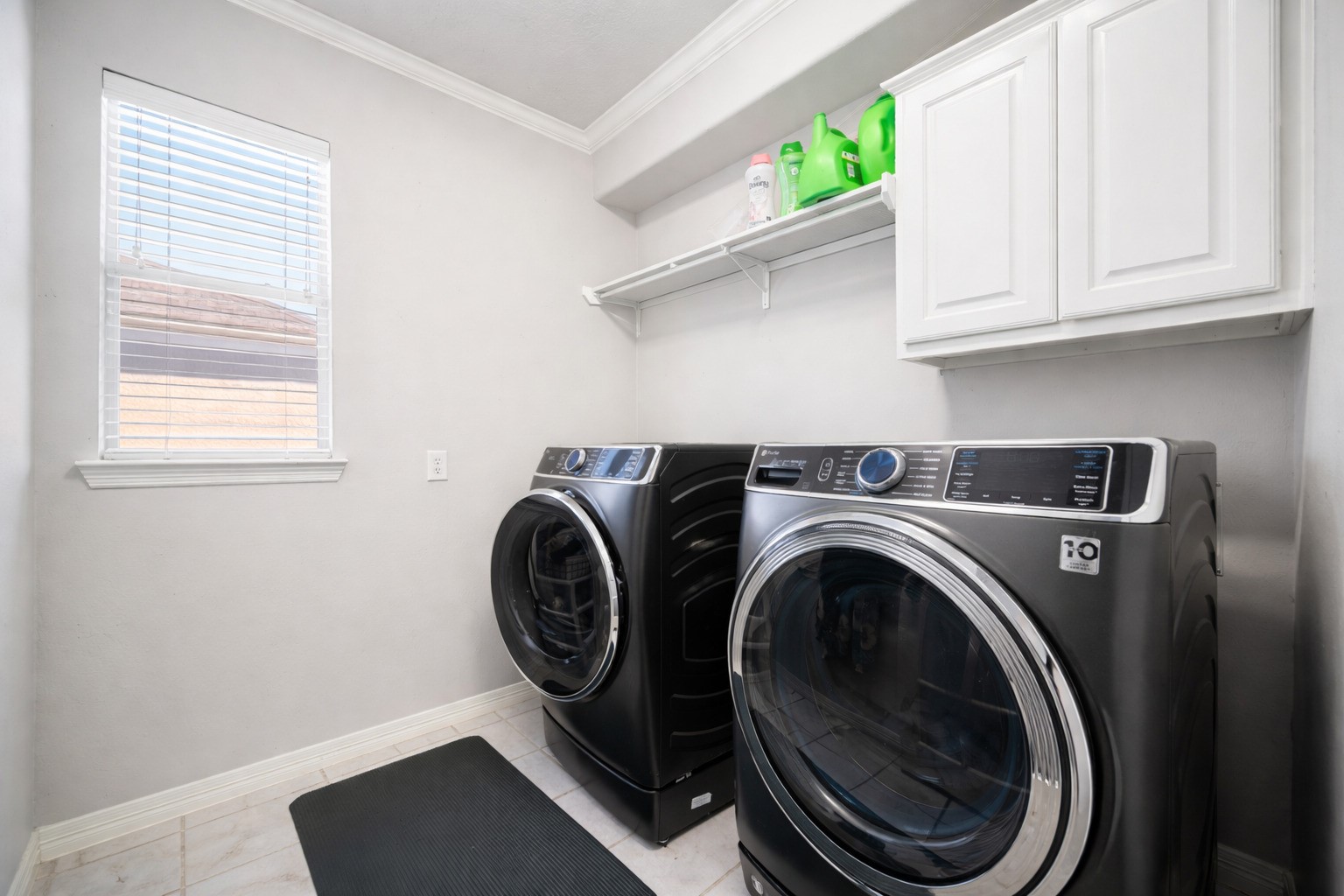 6309 Mapleridge Street Property Photo 24