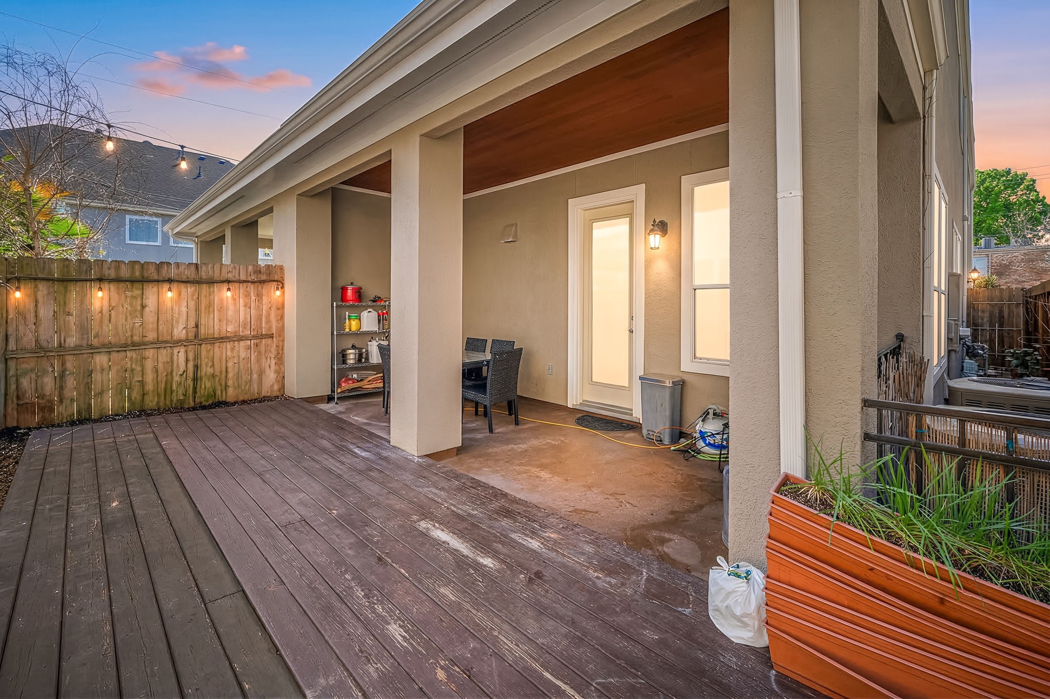 6309 Mapleridge Street Property Photo 25