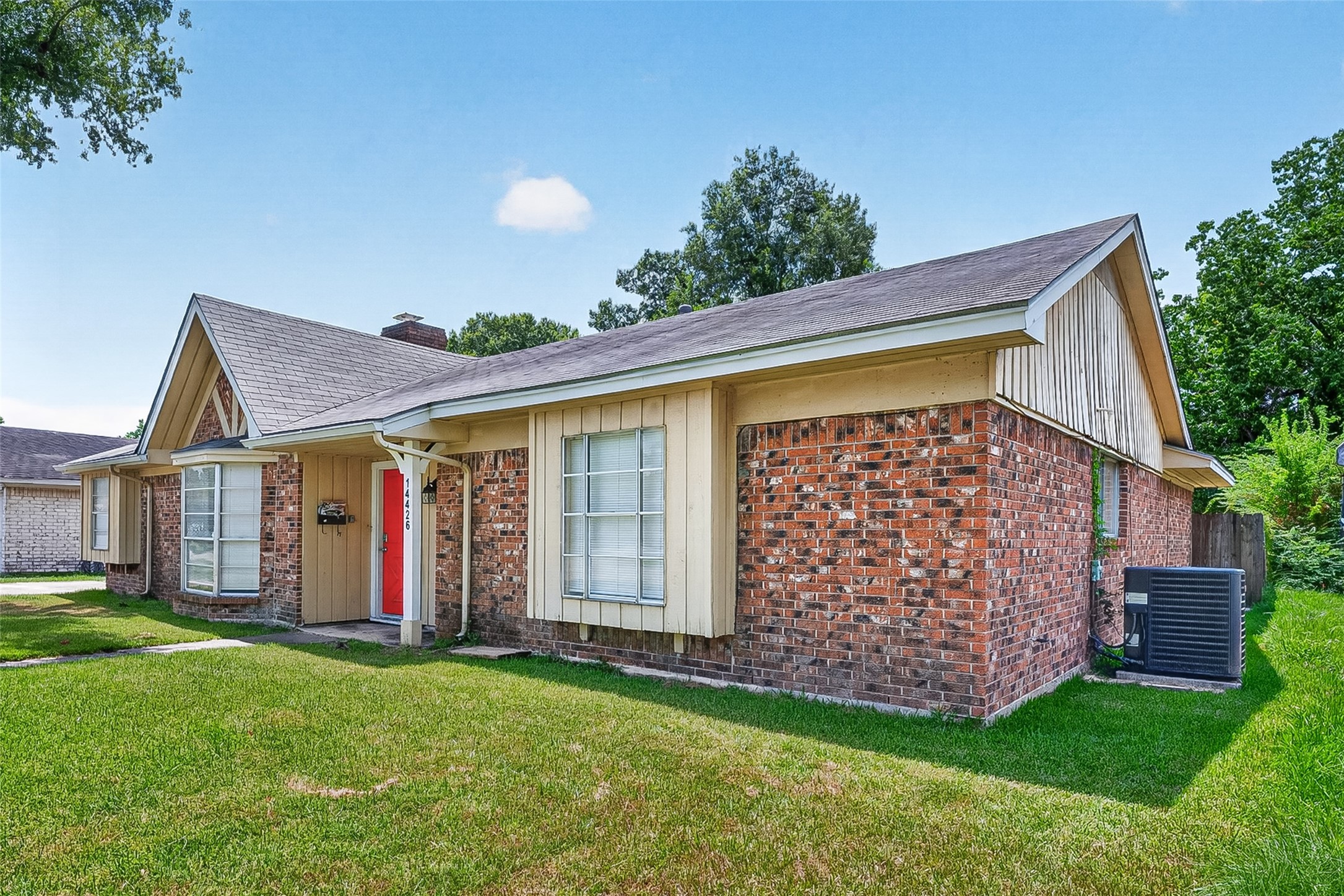 14426 Wadebridge Way Property Photo 4