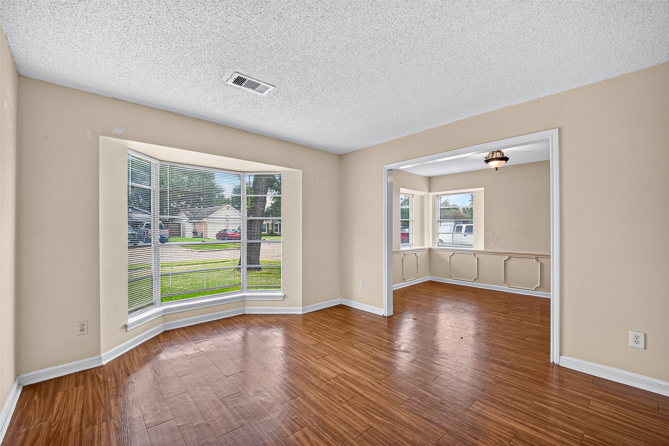 14426 Wadebridge Way Property Photo 9