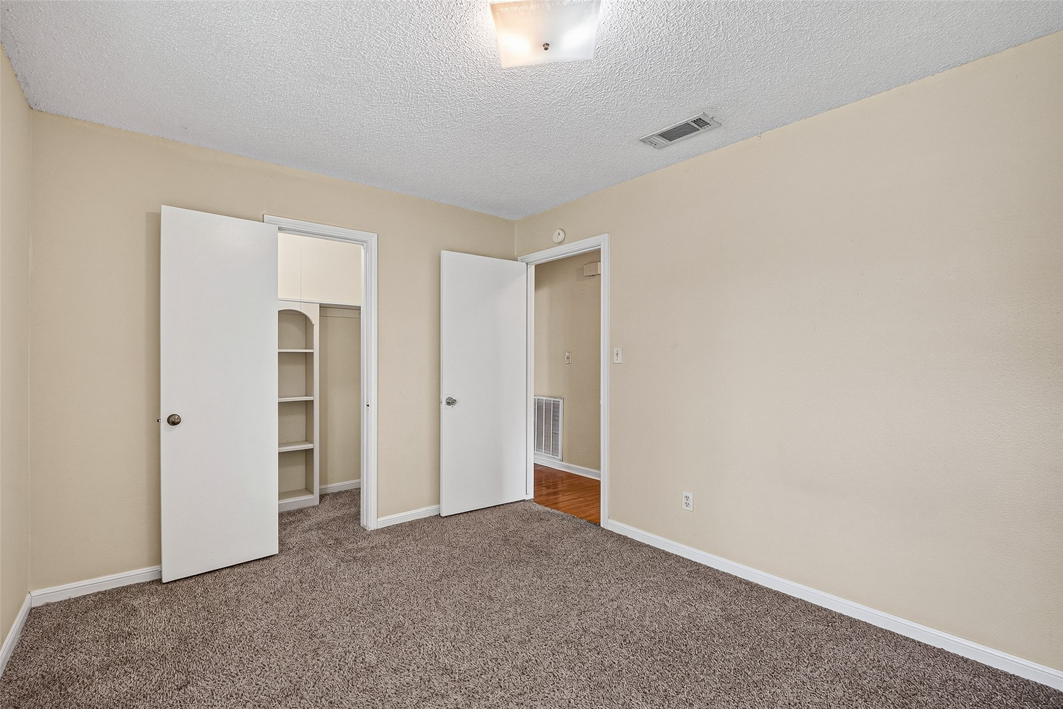 14426 Wadebridge Way Property Photo 35