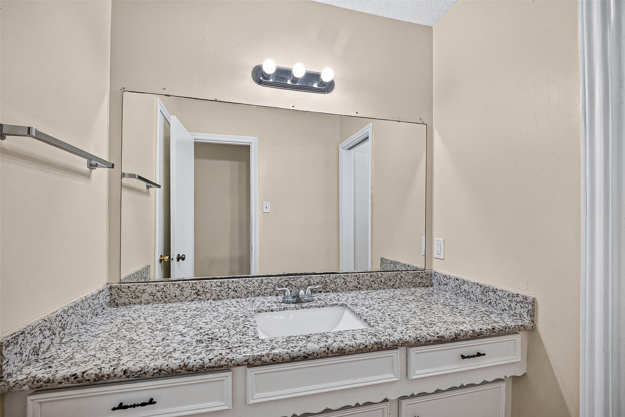 14426 Wadebridge Way Property Photo 40