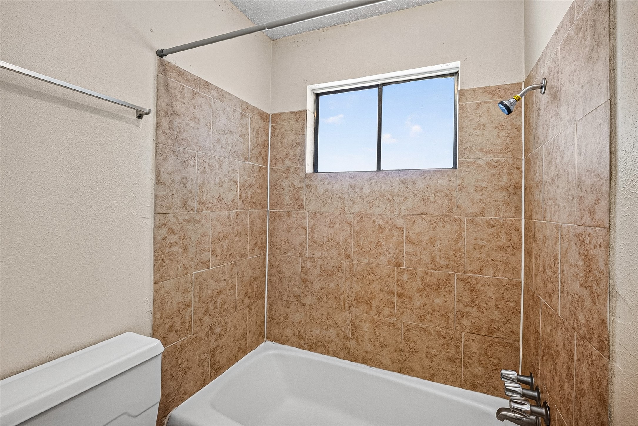 14426 Wadebridge Way Property Photo 41