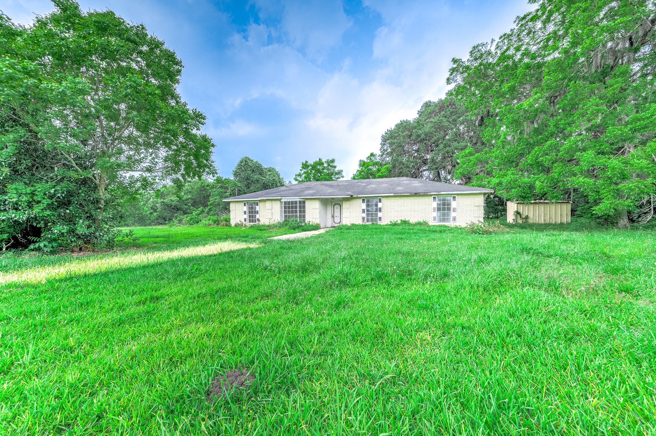 2719 Fm 524 Property Photo 2