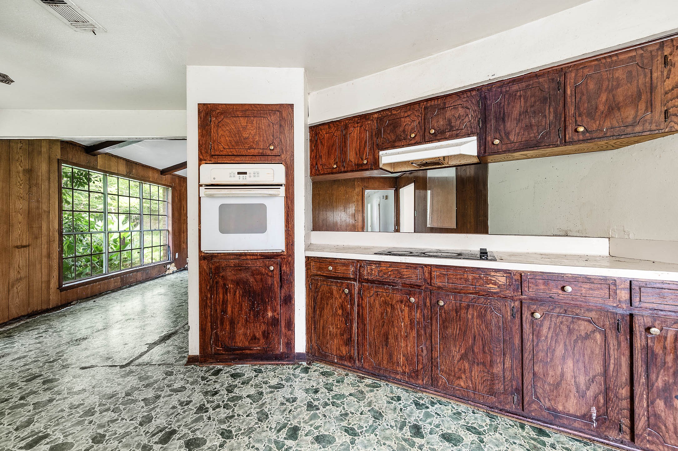 2719 Fm 524 Property Photo 8
