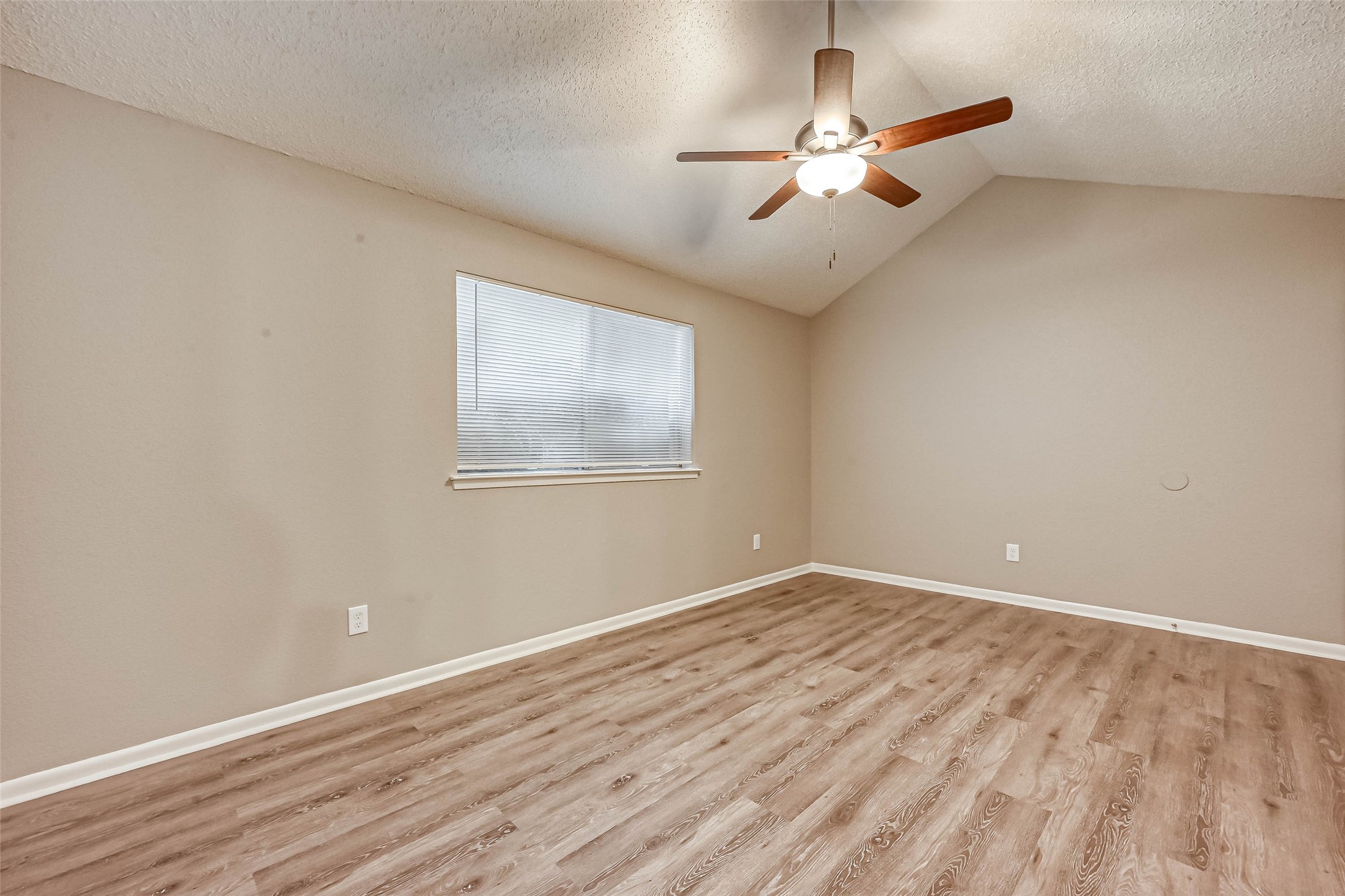 3938 Kitchen Hill Lane Property Photo 23