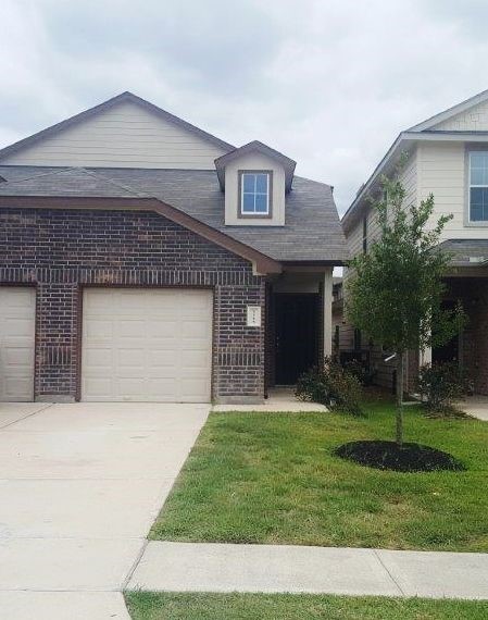 5548 Plantation Forest Drive Property Photo 1