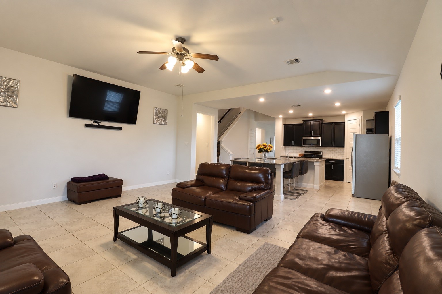 2403 Shelly Lang Court Property Photo 11