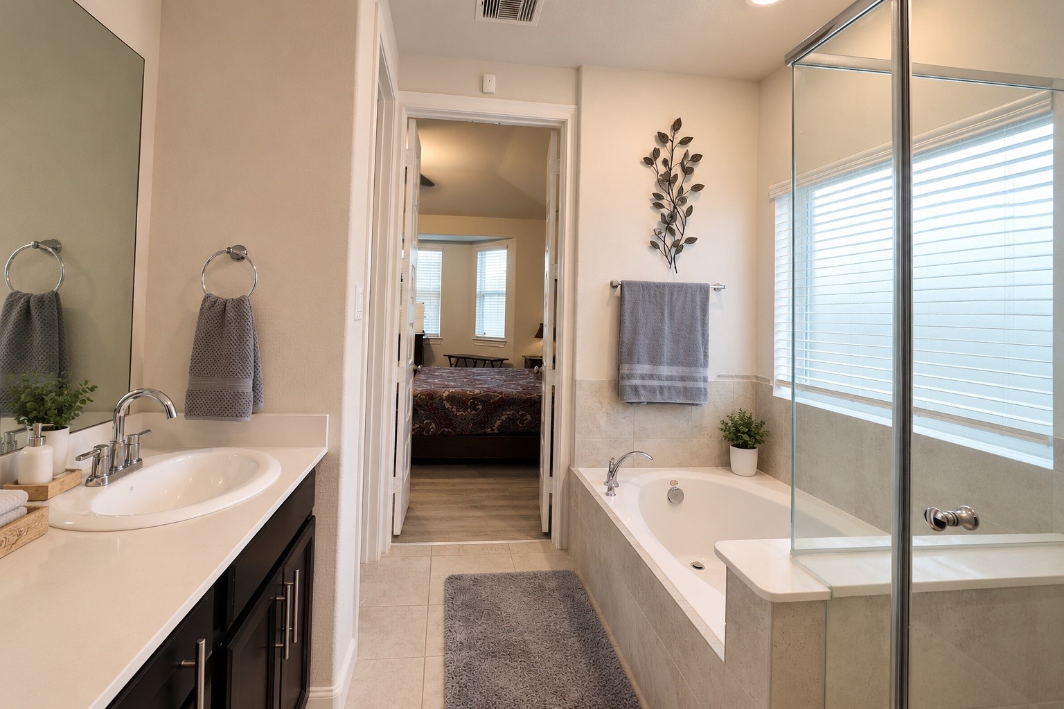 2403 Shelly Lang Court Property Photo 19