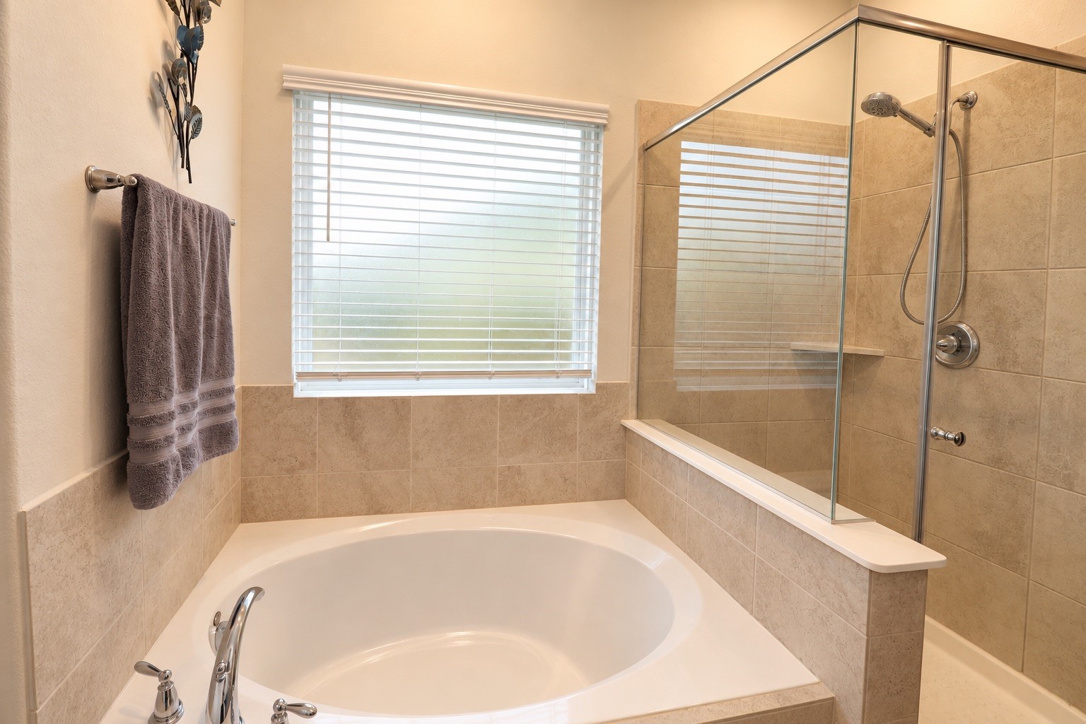 2403 Shelly Lang Court Property Photo 20