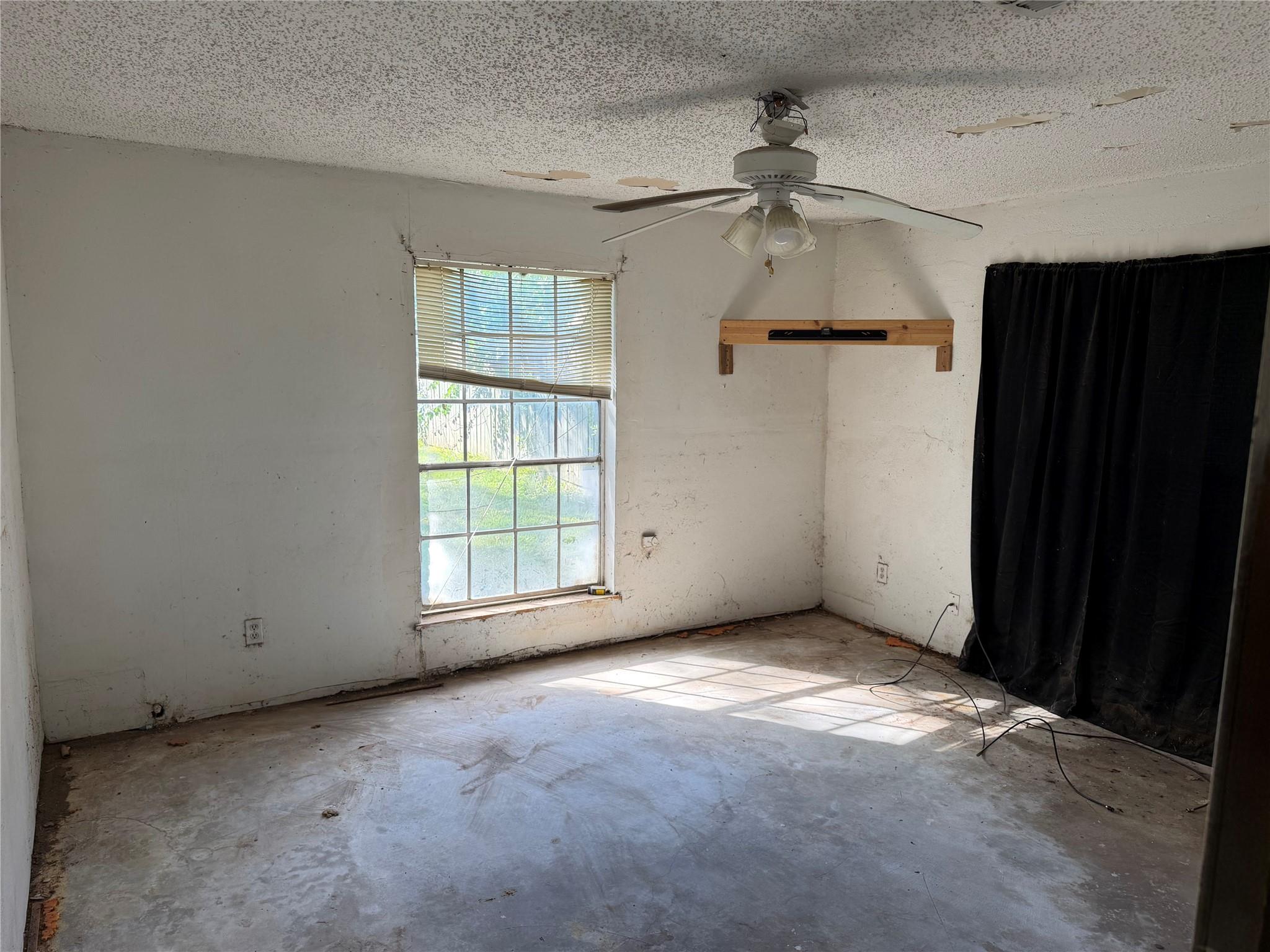 7102 Wendemere Street, Houston Tx 77088 Property Photo 10