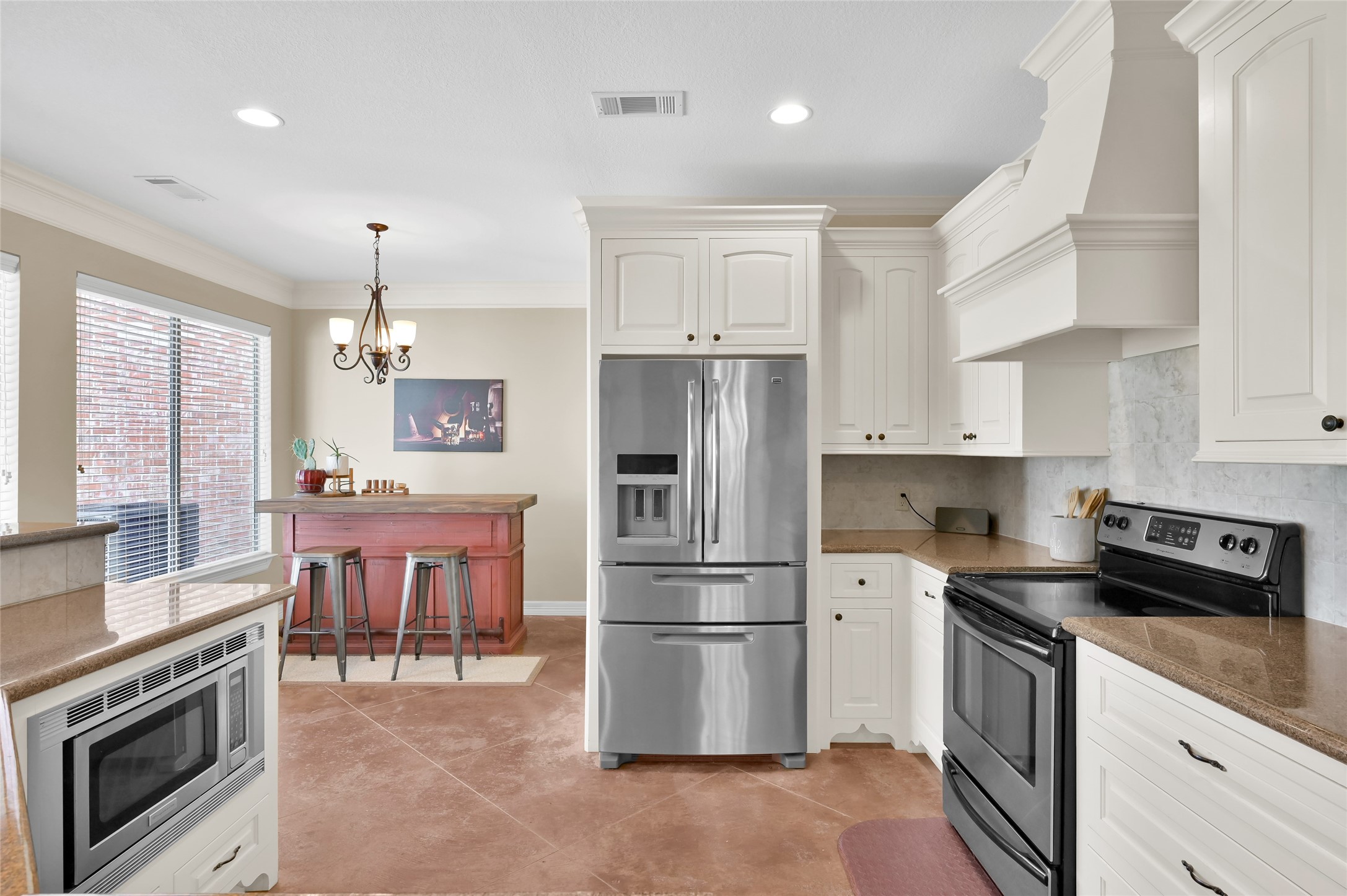 3498 Country Club Boulevard Property Photo 14