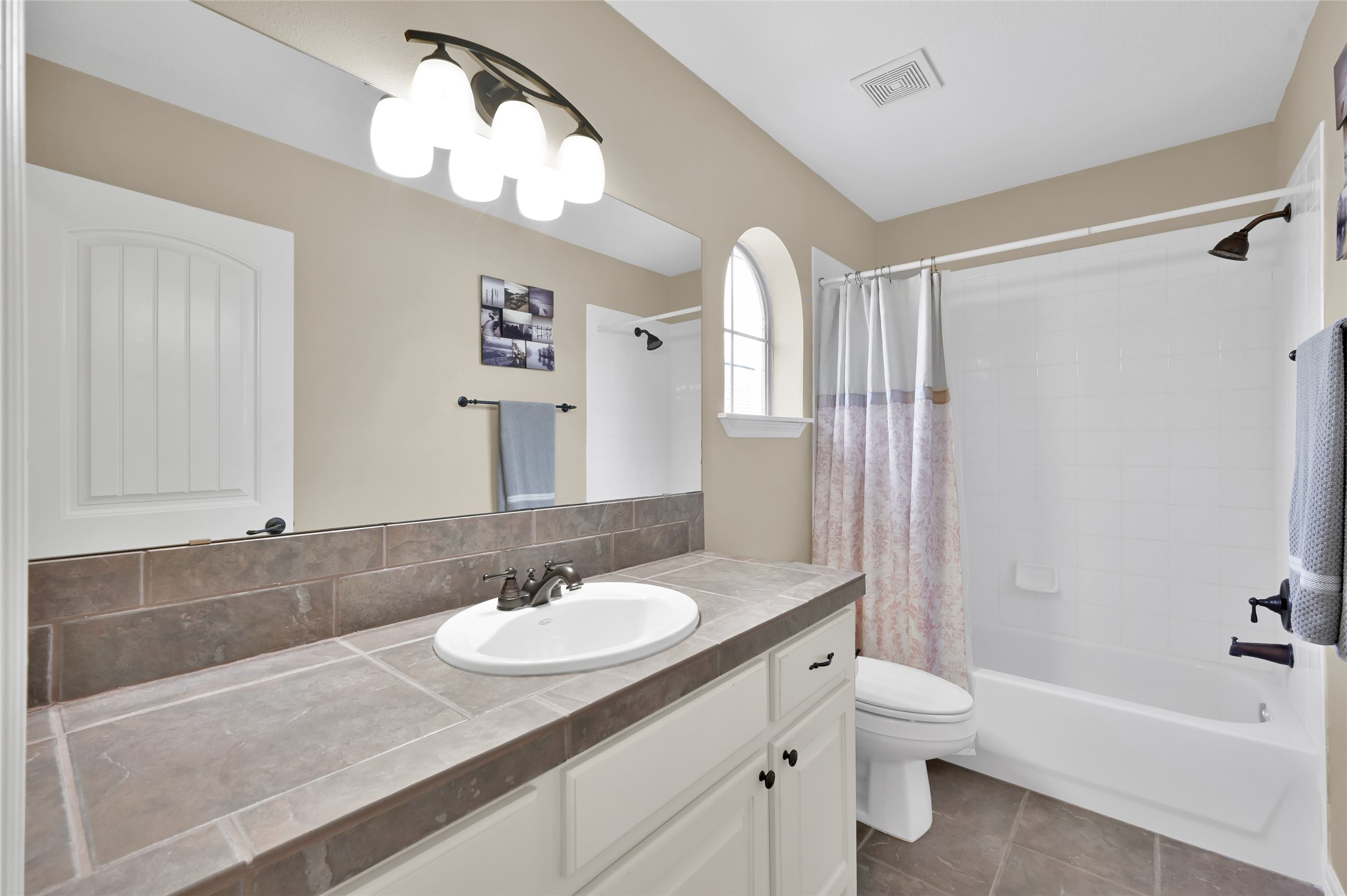 3498 Country Club Boulevard Property Photo 32