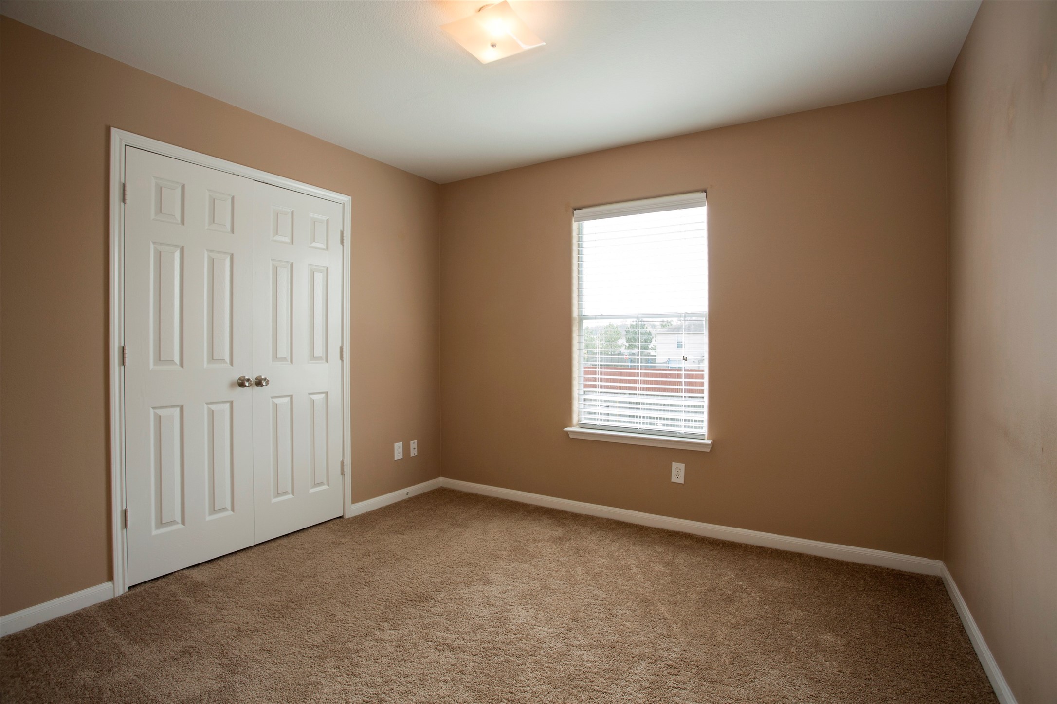 4302 Pecos River Drive Property Photo 9