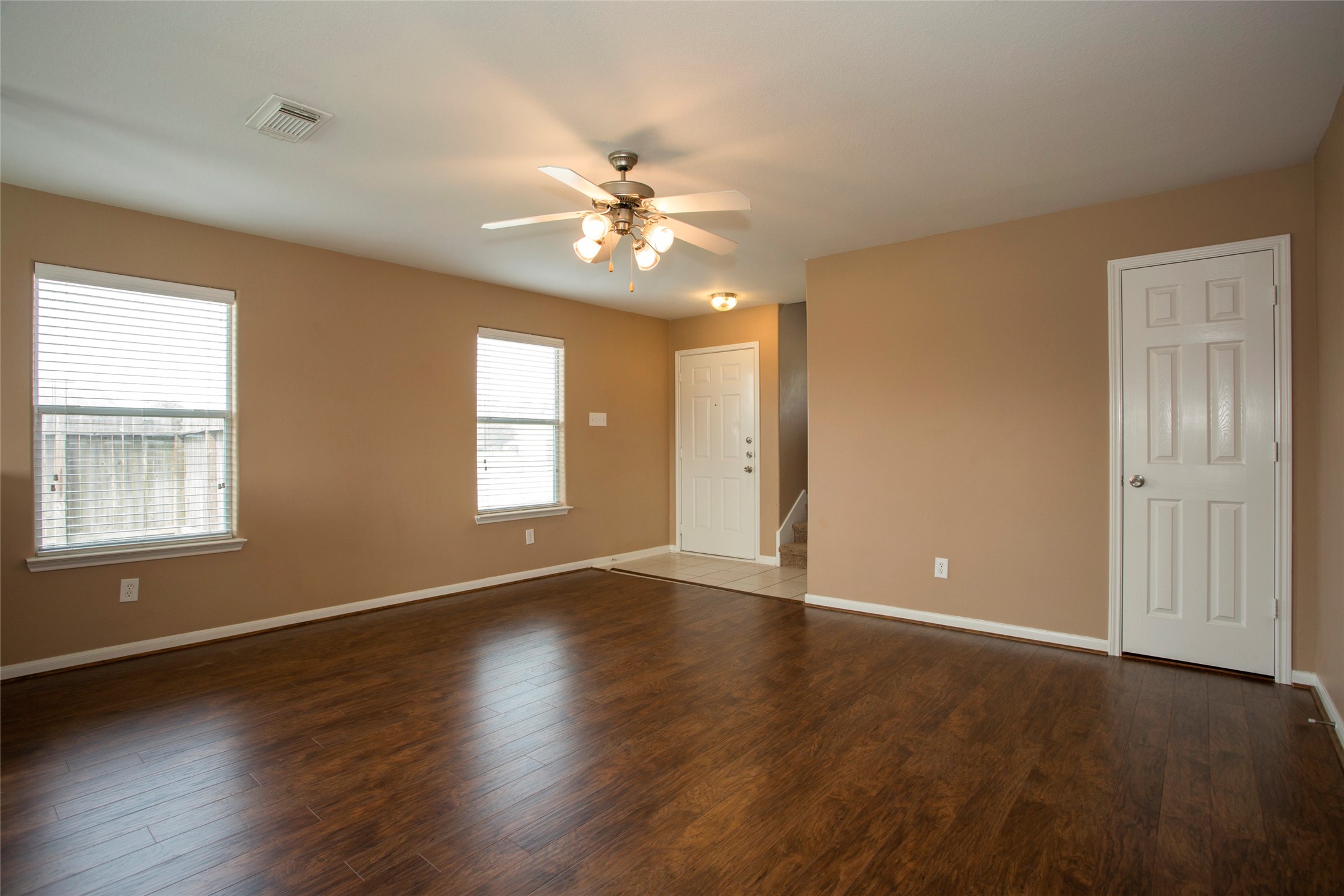 4302 Pecos River Drive Property Photo 18