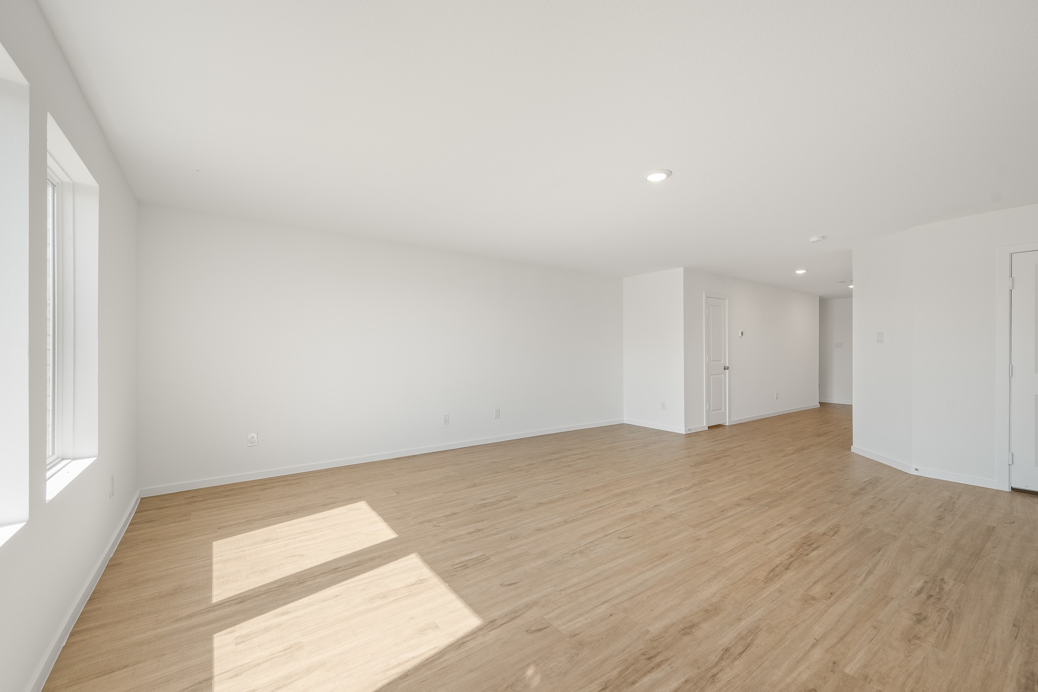 1102 Rustic Willow Drive Property Photo 13