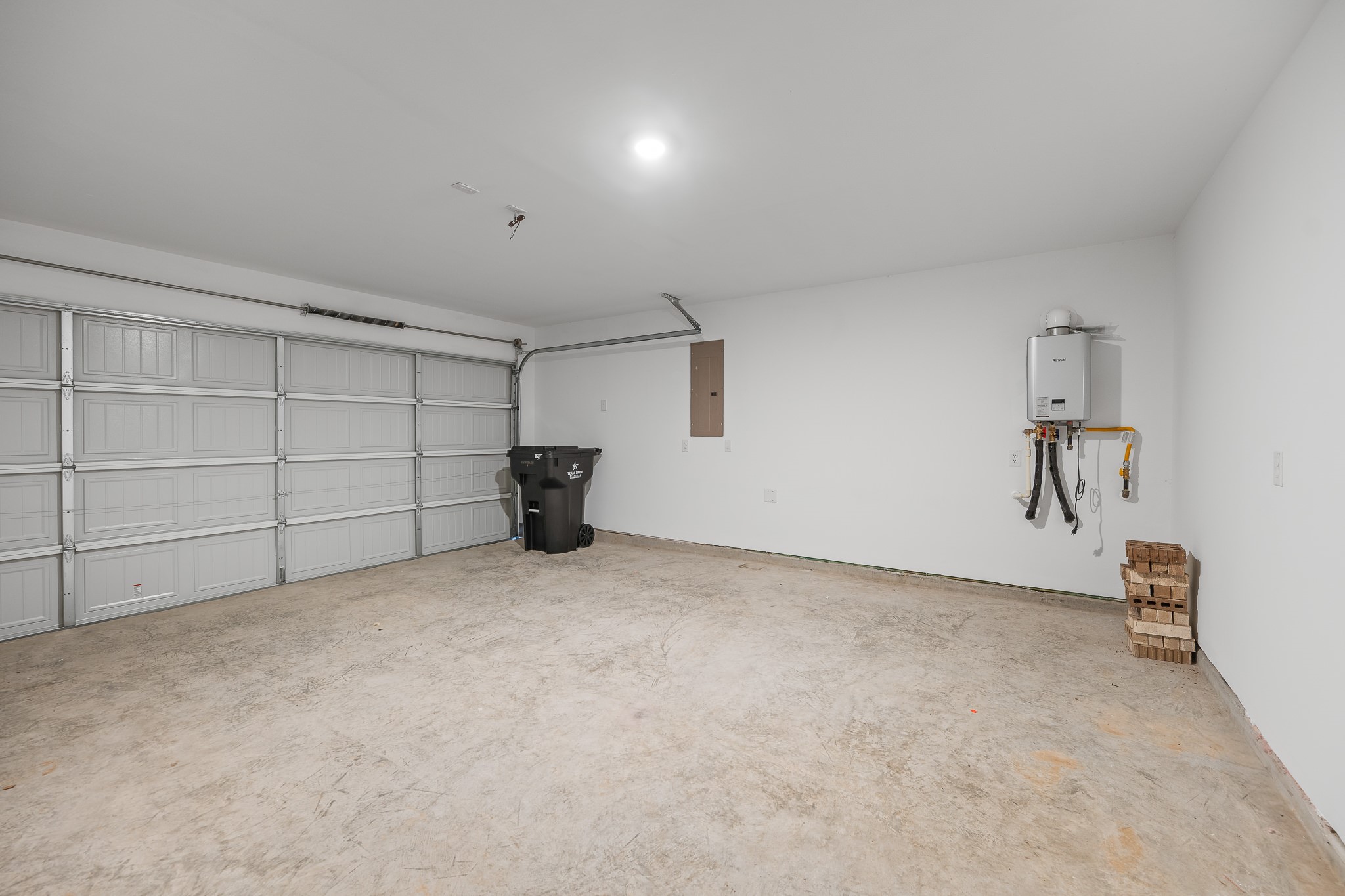 1102 Rustic Willow Drive Property Photo 34