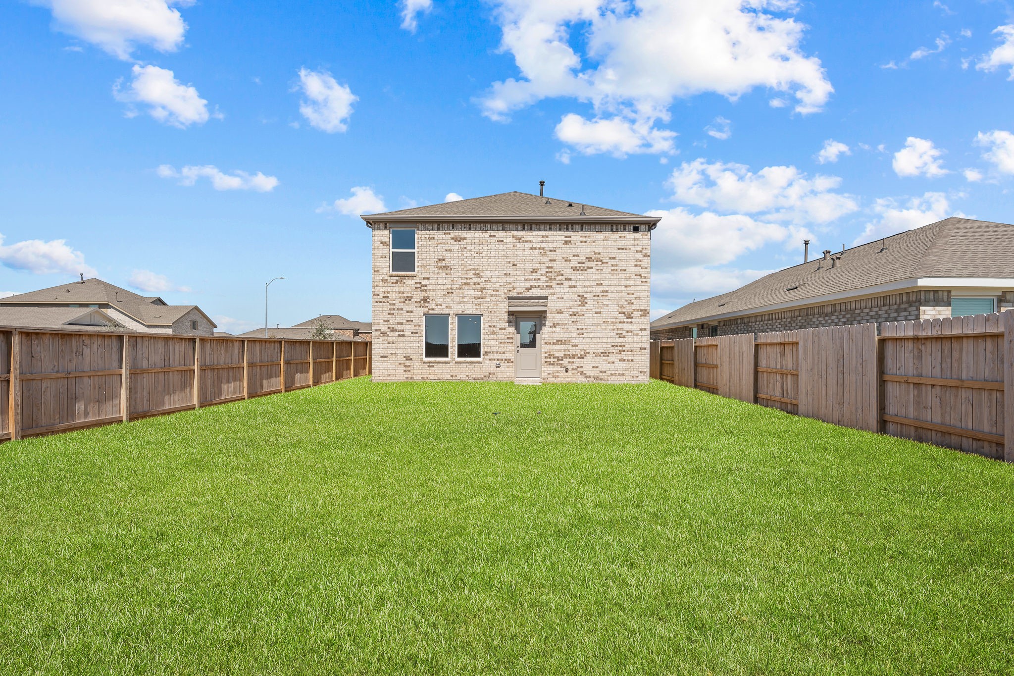 1102 Rustic Willow Drive Property Photo 37
