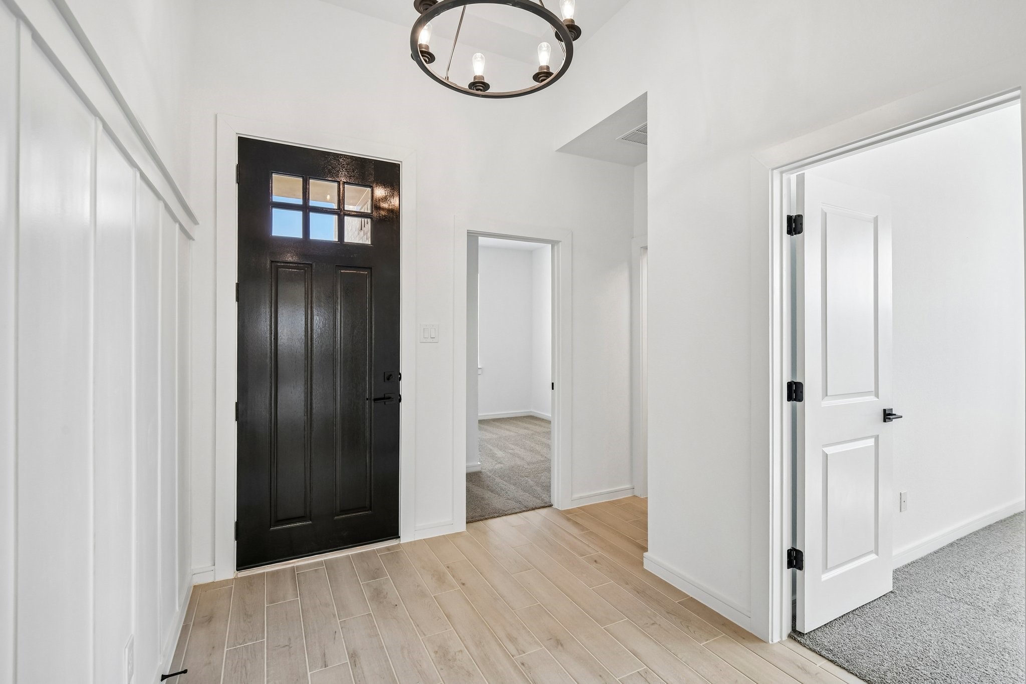 29303 Hillberry Oaks Court Property Photo 3