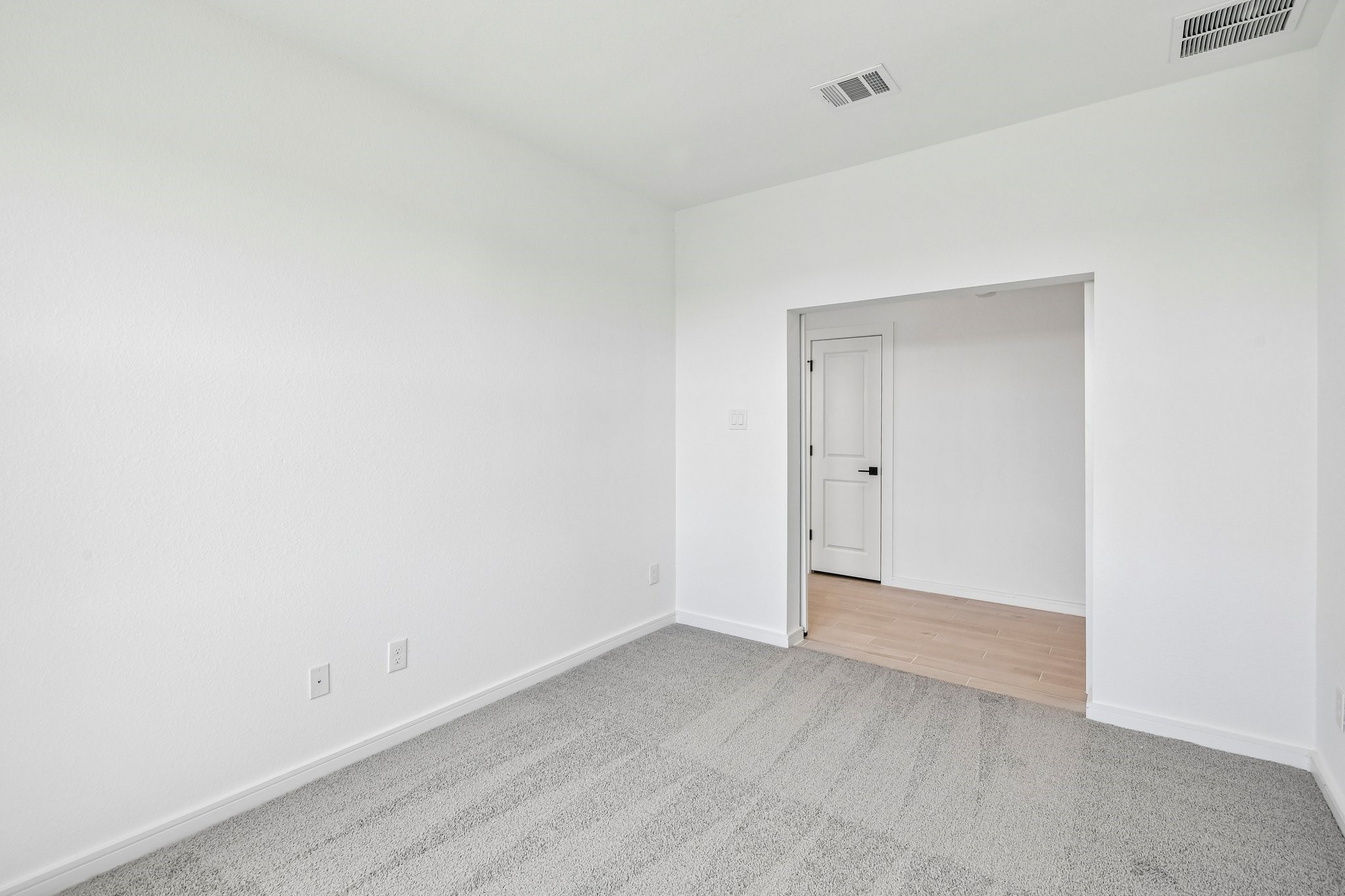 29303 Hillberry Oaks Court Property Photo 5