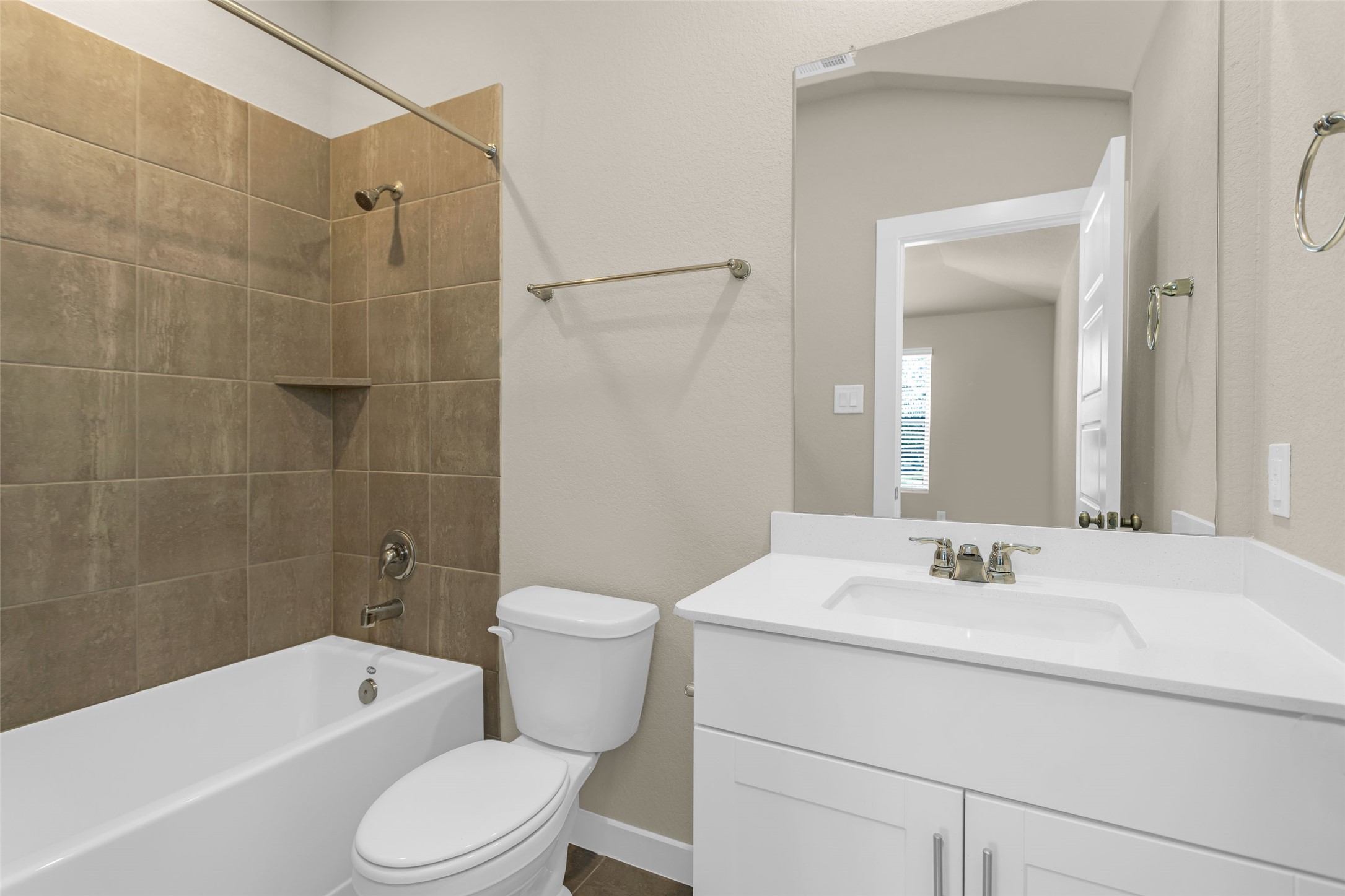 18095 Martin Pines Dr Property Photo 15