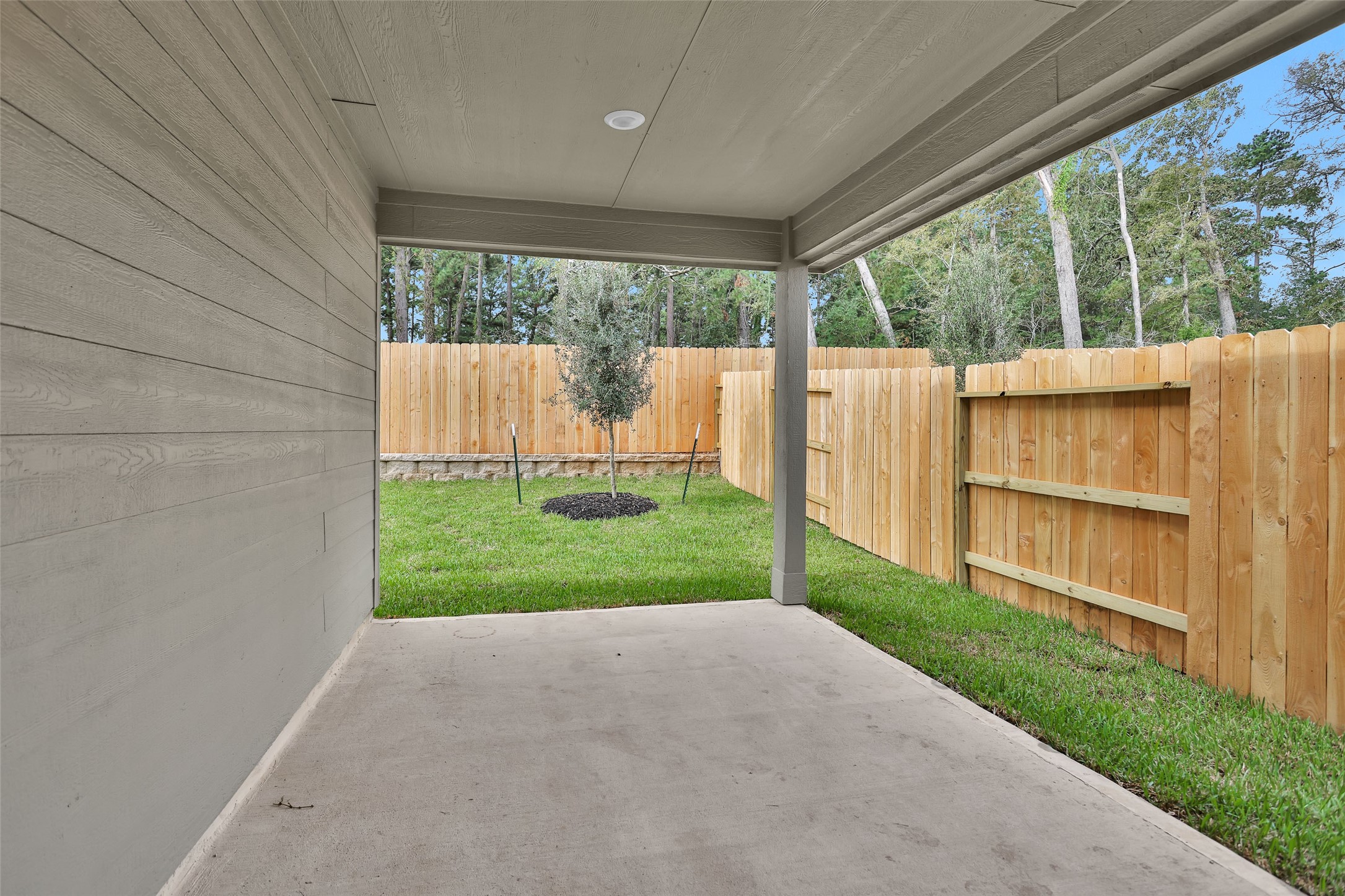 18095 Martin Pines Dr Property Photo 33