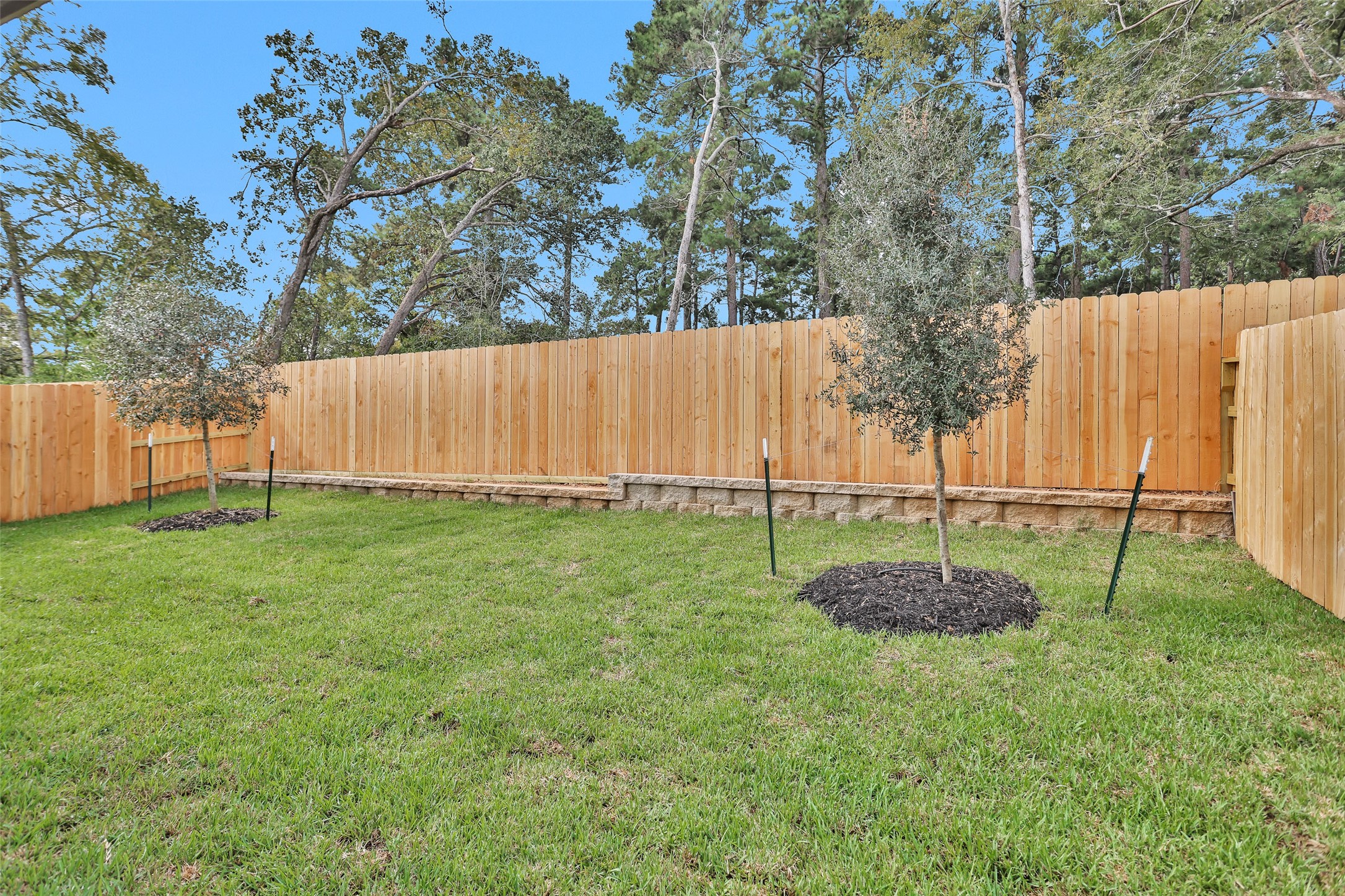 18095 Martin Pines Dr Property Photo 35