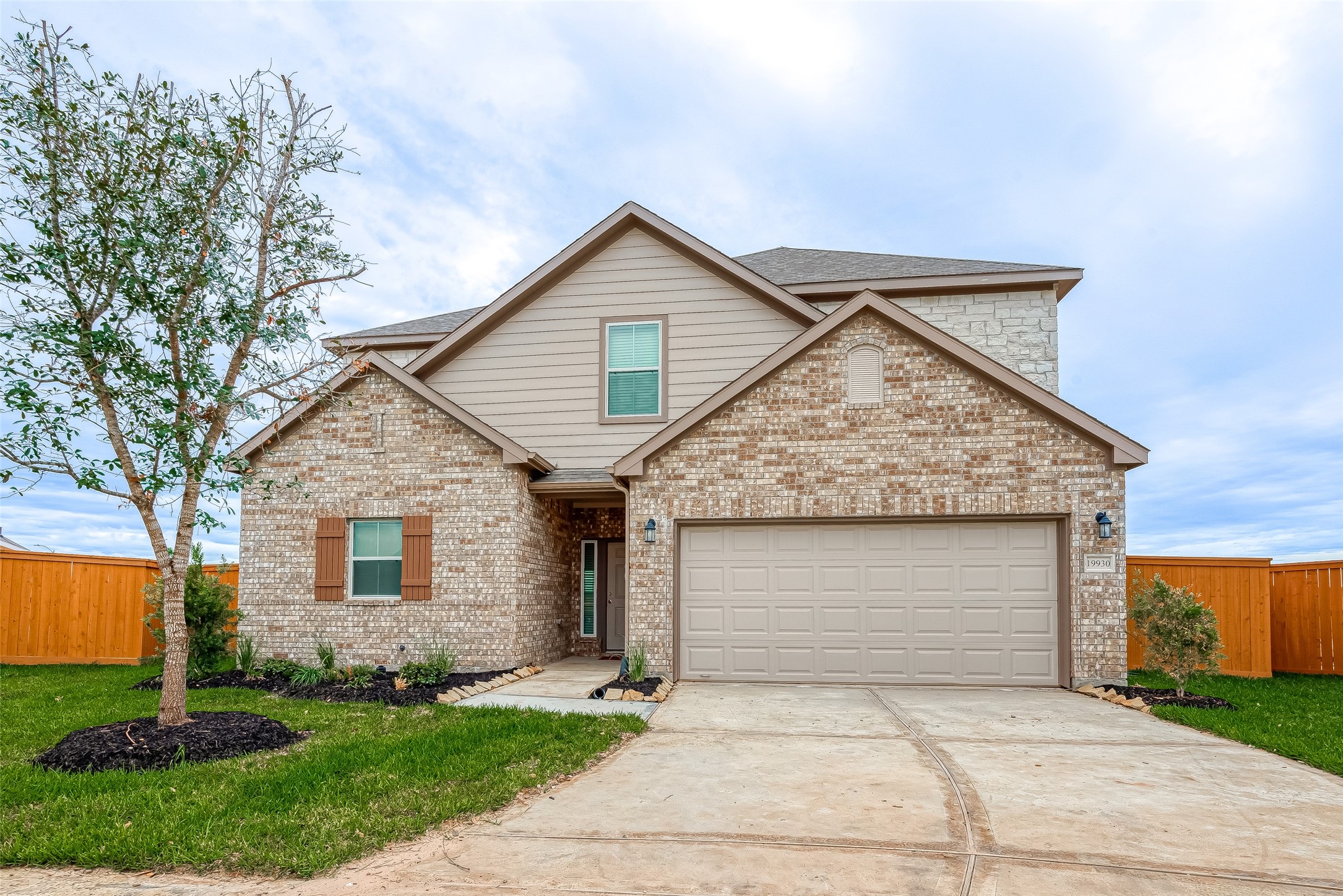26380 Cooperstown Way Property Photo