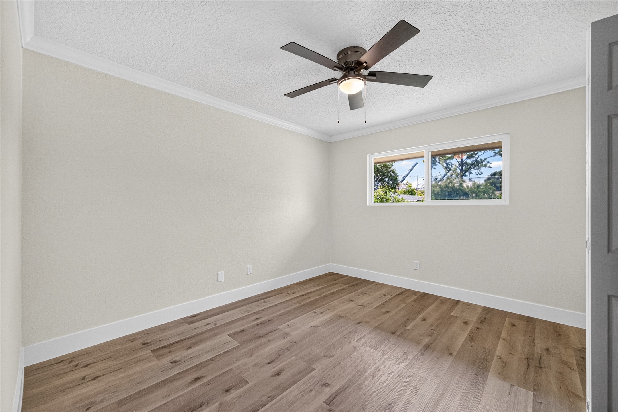 218 Bay Colony Circle Property Photo 11