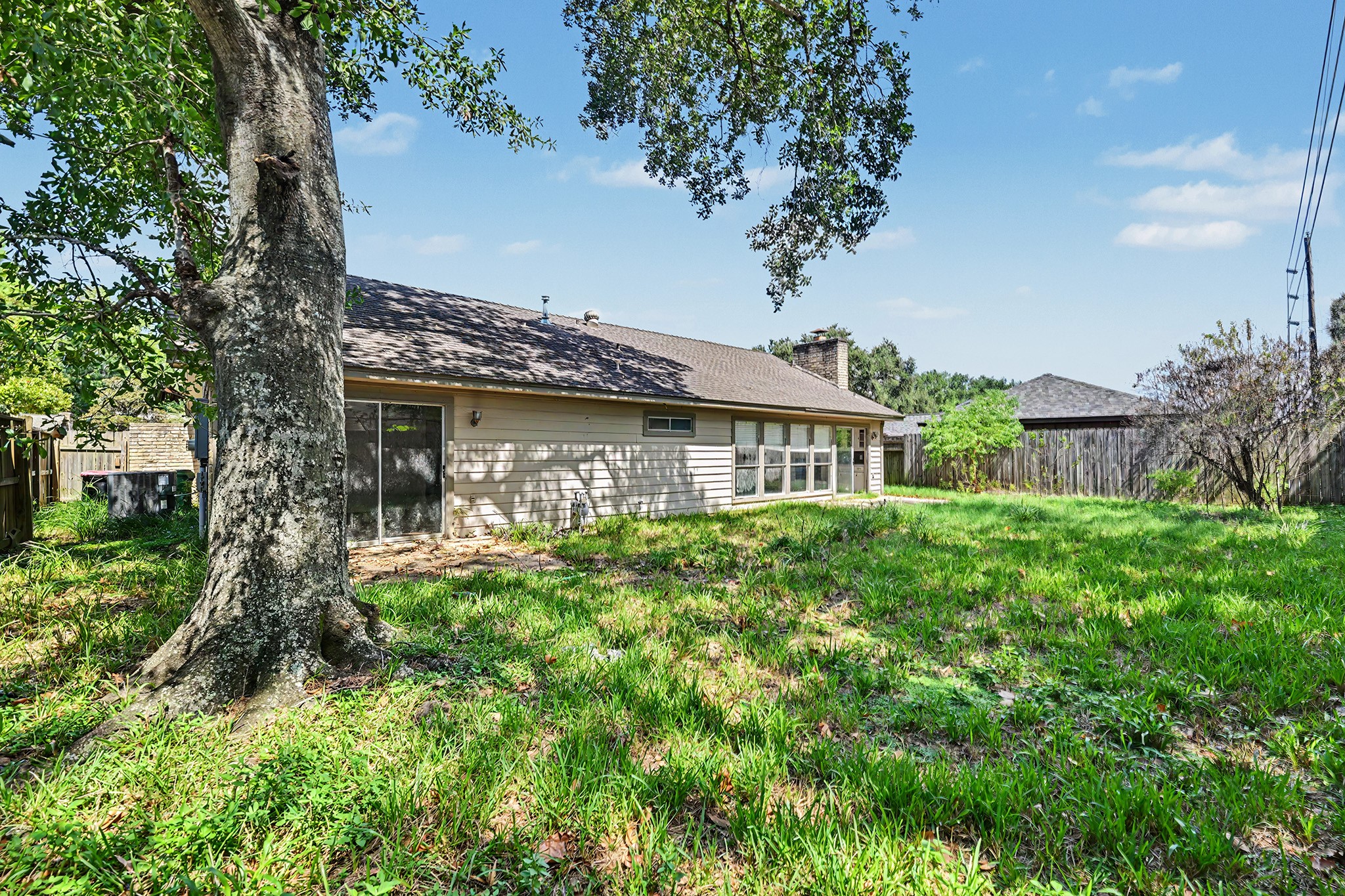 22527 Indian Ridge Drive Property Photo 2