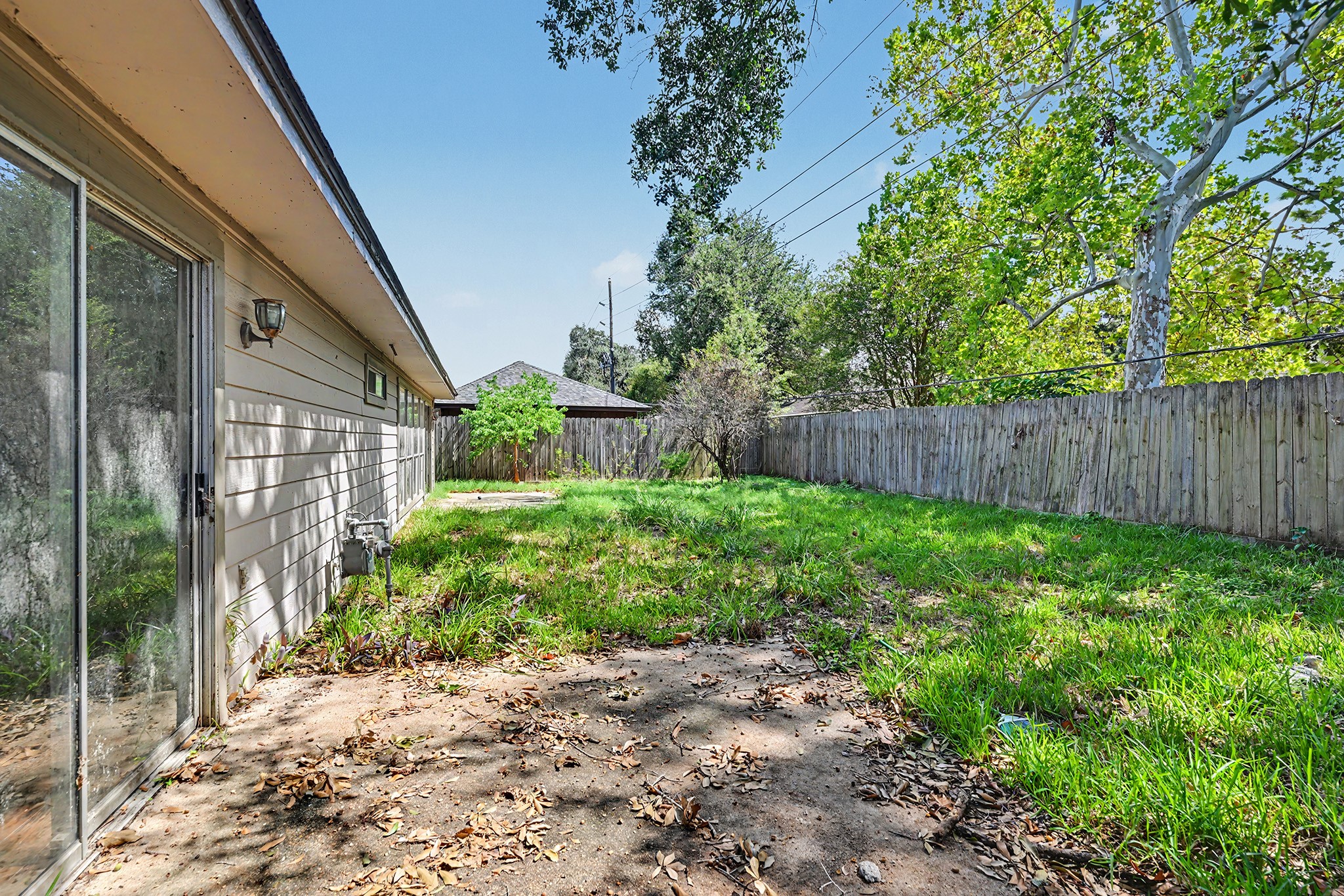 22527 Indian Ridge Drive Property Photo 3