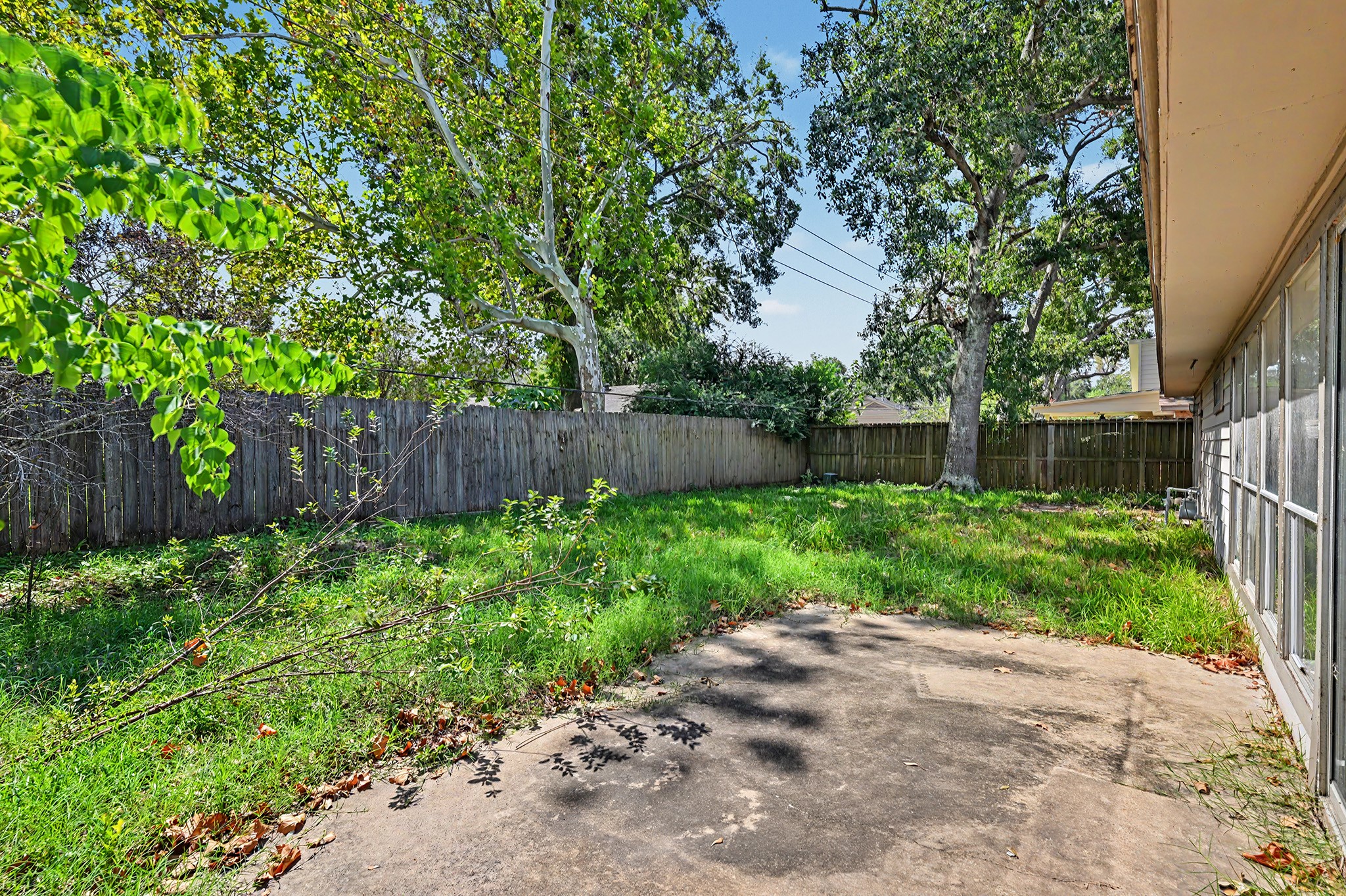 22527 Indian Ridge Drive Property Photo 4