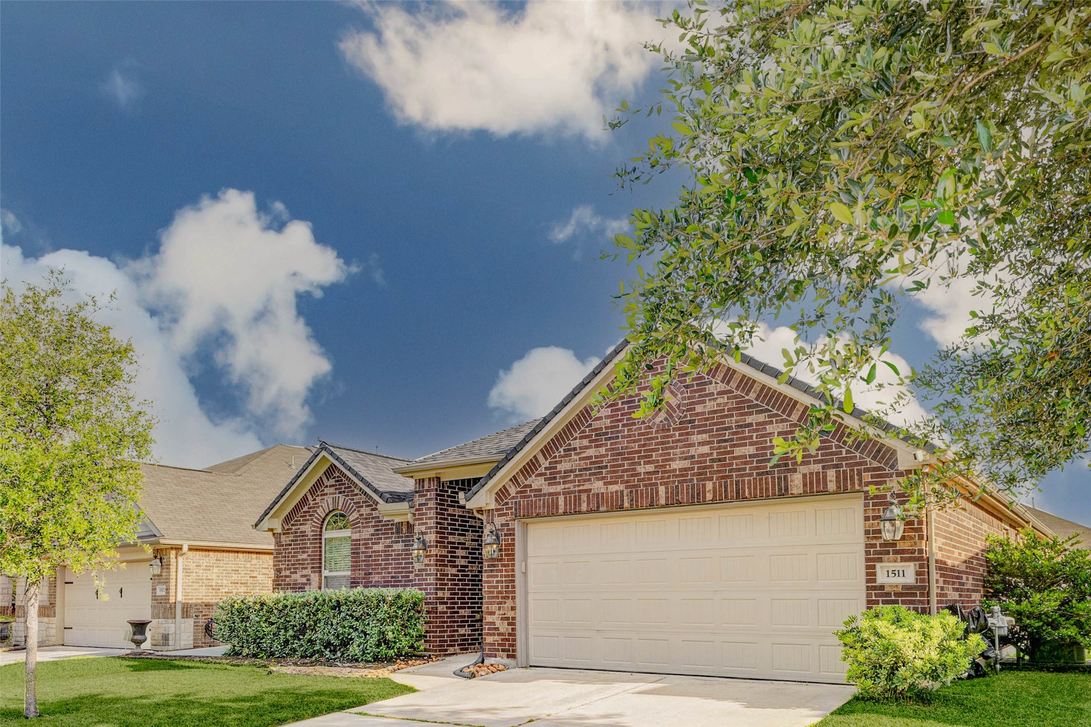1511 Evermore Manor Lane Property Photo 1