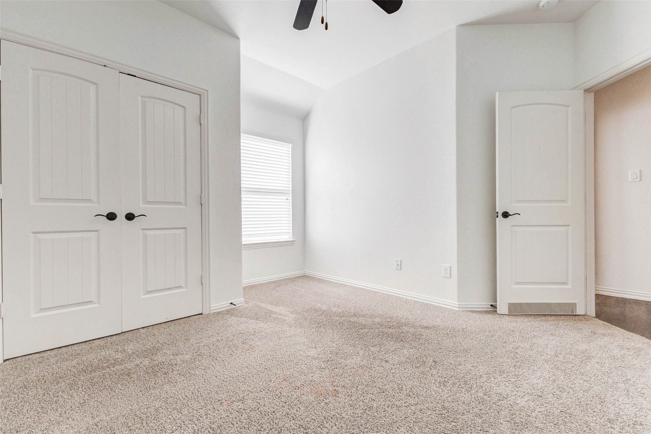 1511 Evermore Manor Lane Property Photo 15