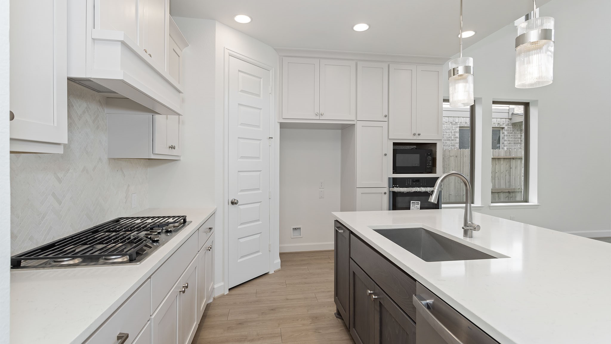 31426 Meadow Place Lane Property Photo 6