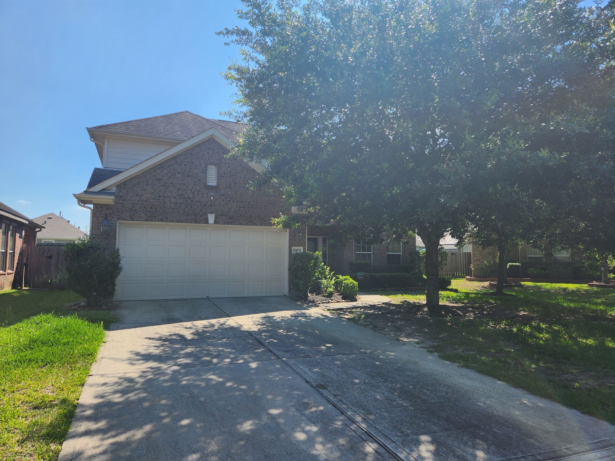 20676 Oakhurst Meadows Drive Property Photo 3