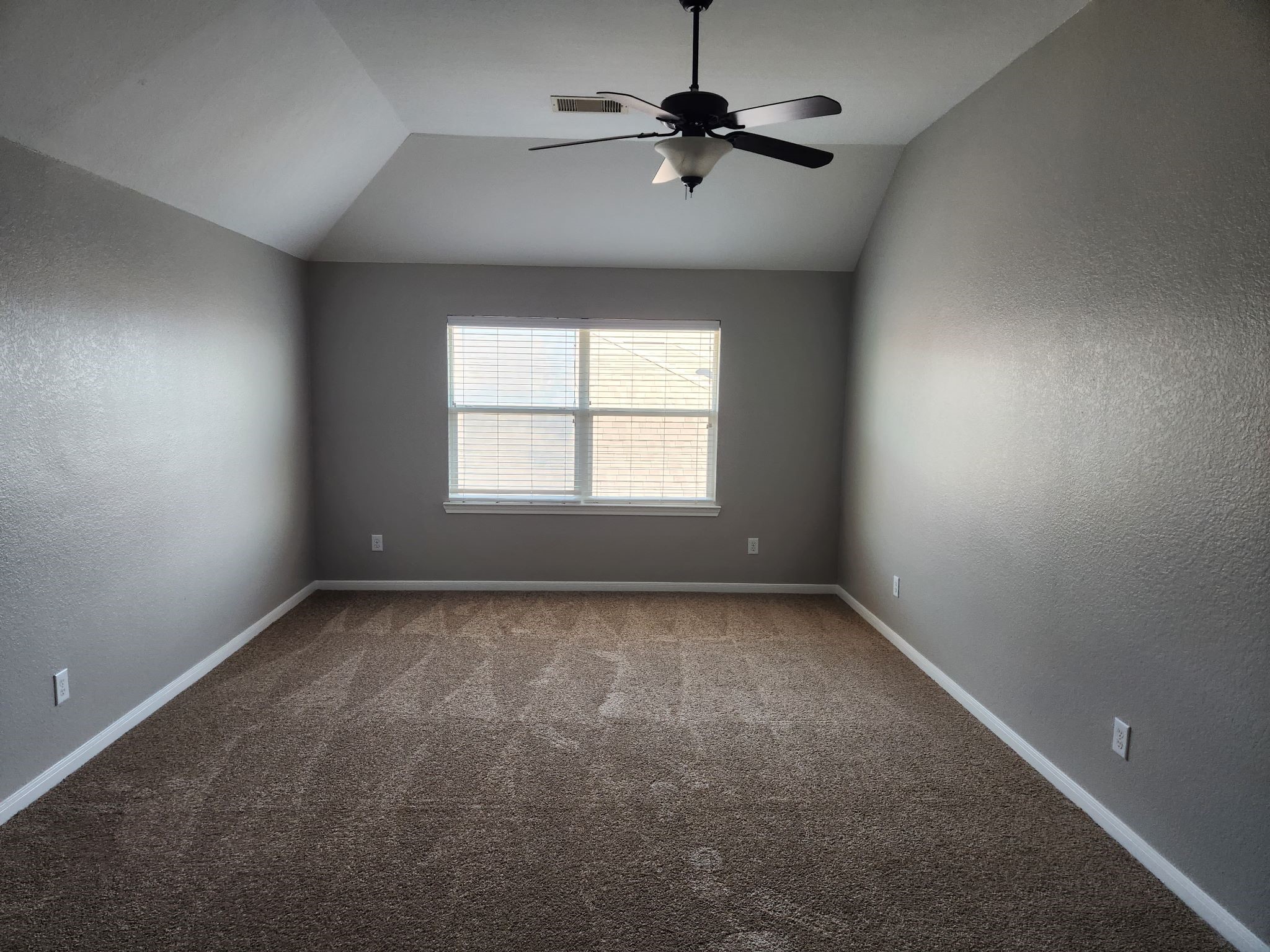 20676 Oakhurst Meadows Drive Property Photo 26