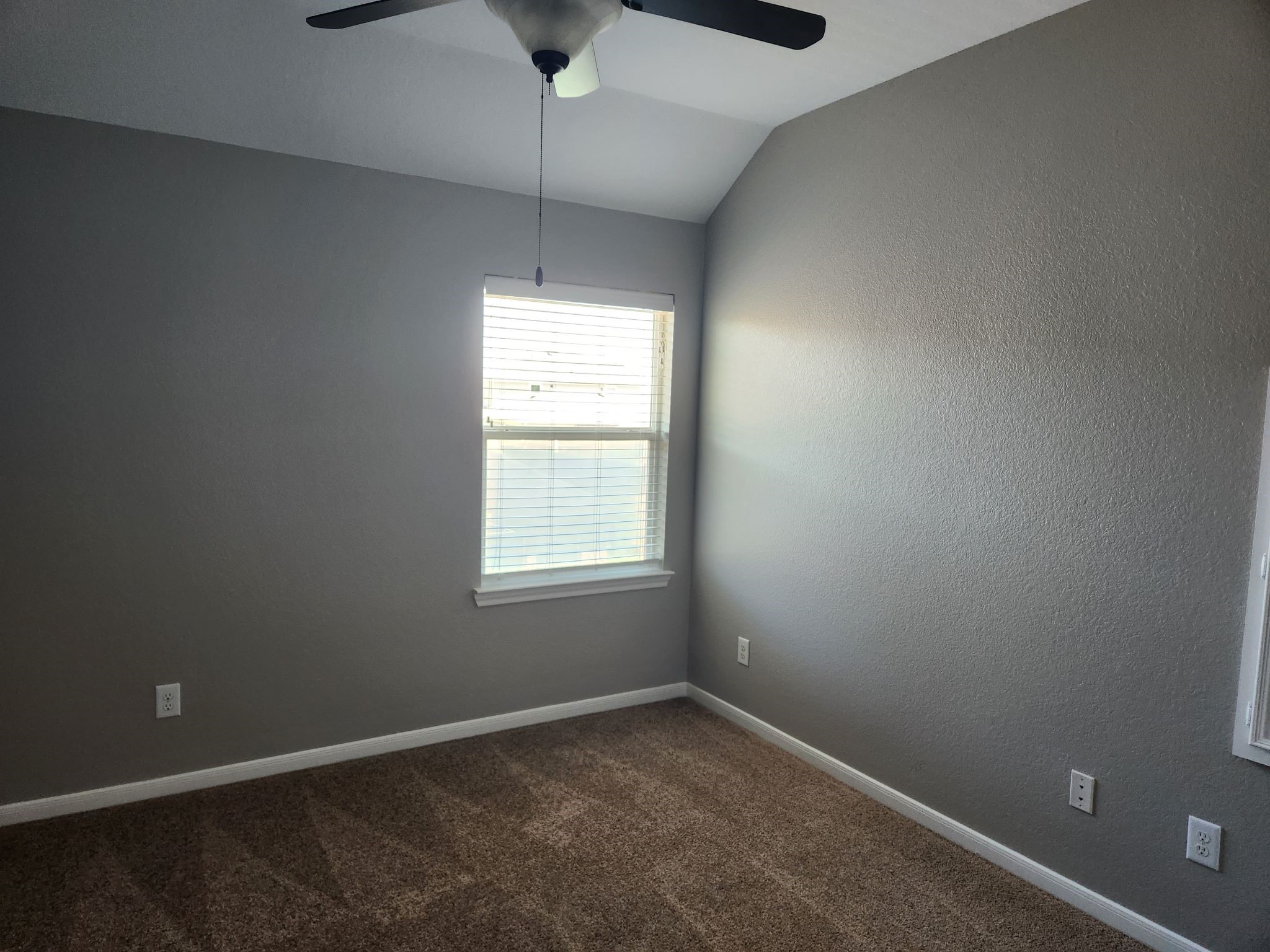 20676 Oakhurst Meadows Drive Property Photo 28