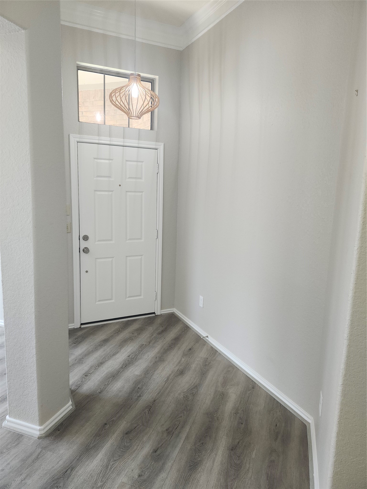 28510 Rustic Pines Court Property Photo 8