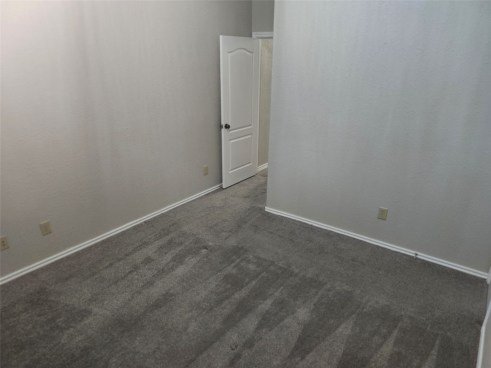 28510 Rustic Pines Court Property Photo 17