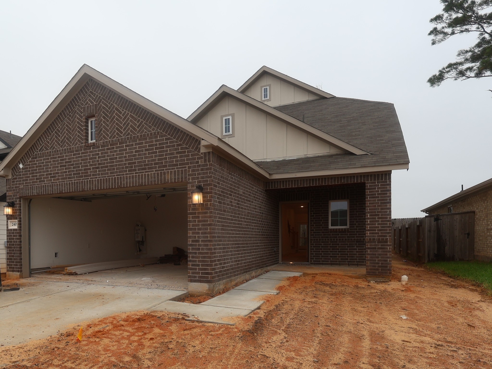 240 Hazy Pines Lane Property Photo 1