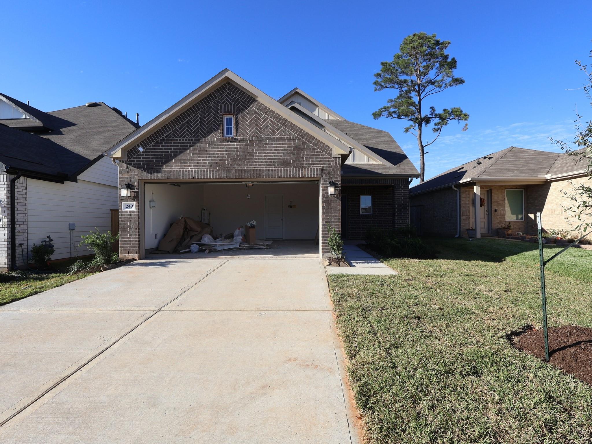 240 Hazy Pines Lane Property Photo 1