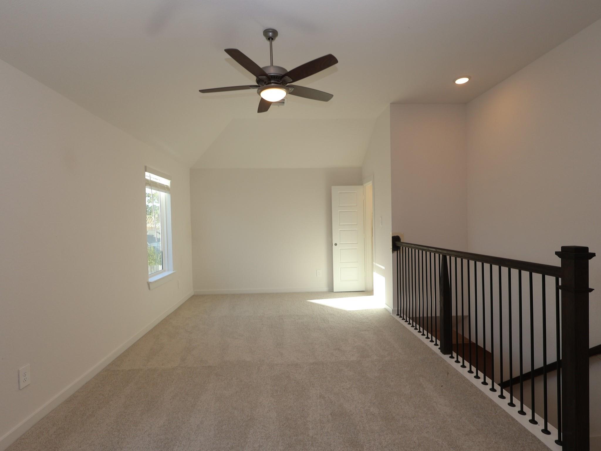 240 Hazy Pines Lane, Willis Tx 77378 Property Photo 10