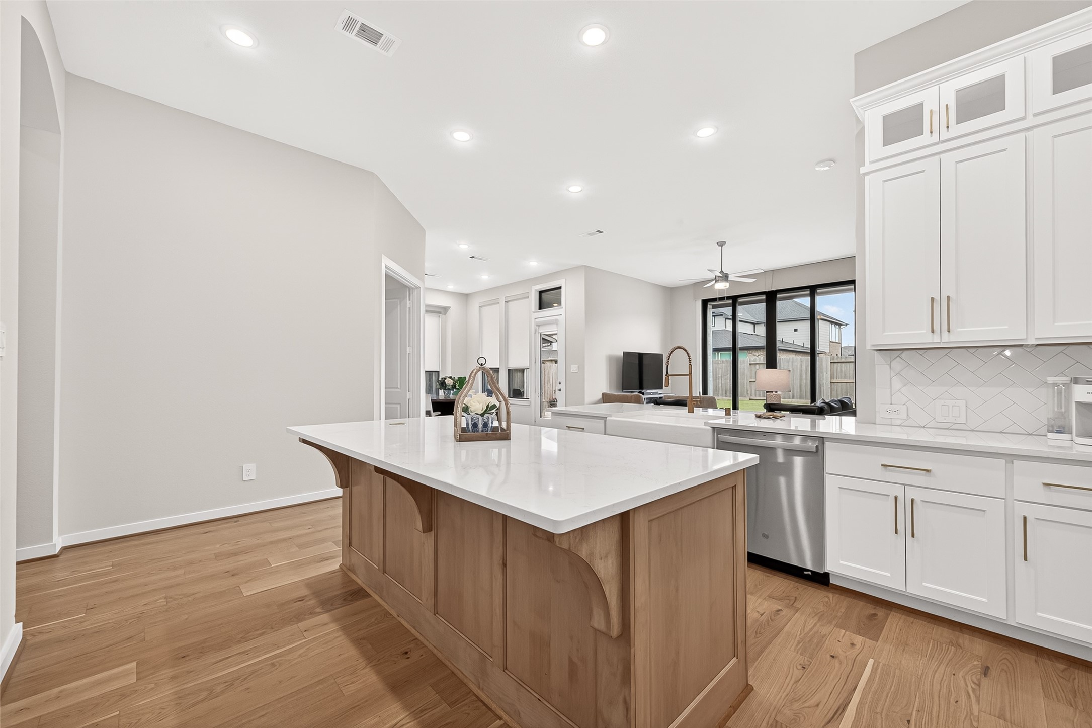29843 Breezy Pines Loop Property Photo 10