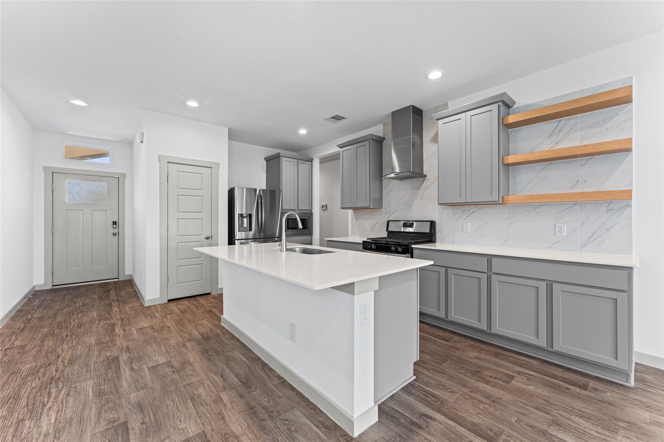 12503 Newport Arch Lane Property Photo 8
