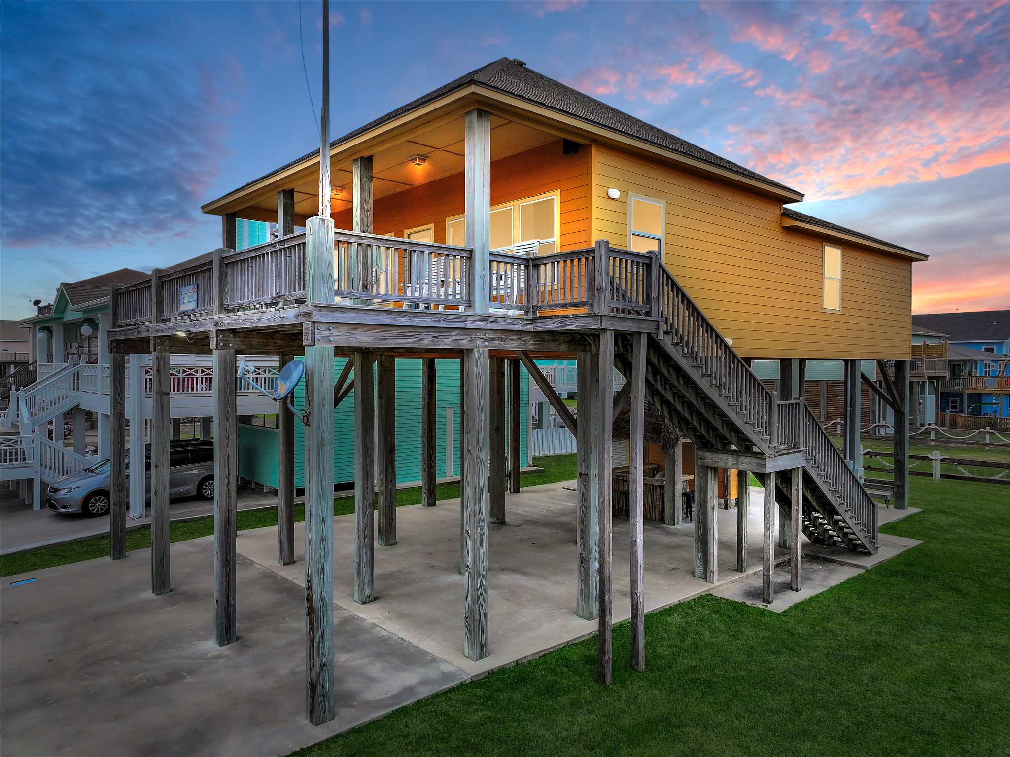 1343 Sunrise Property Photo 1