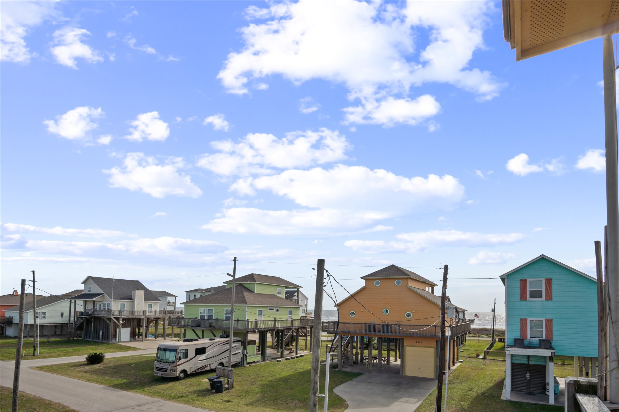 1343 Sunrise Property Photo 2