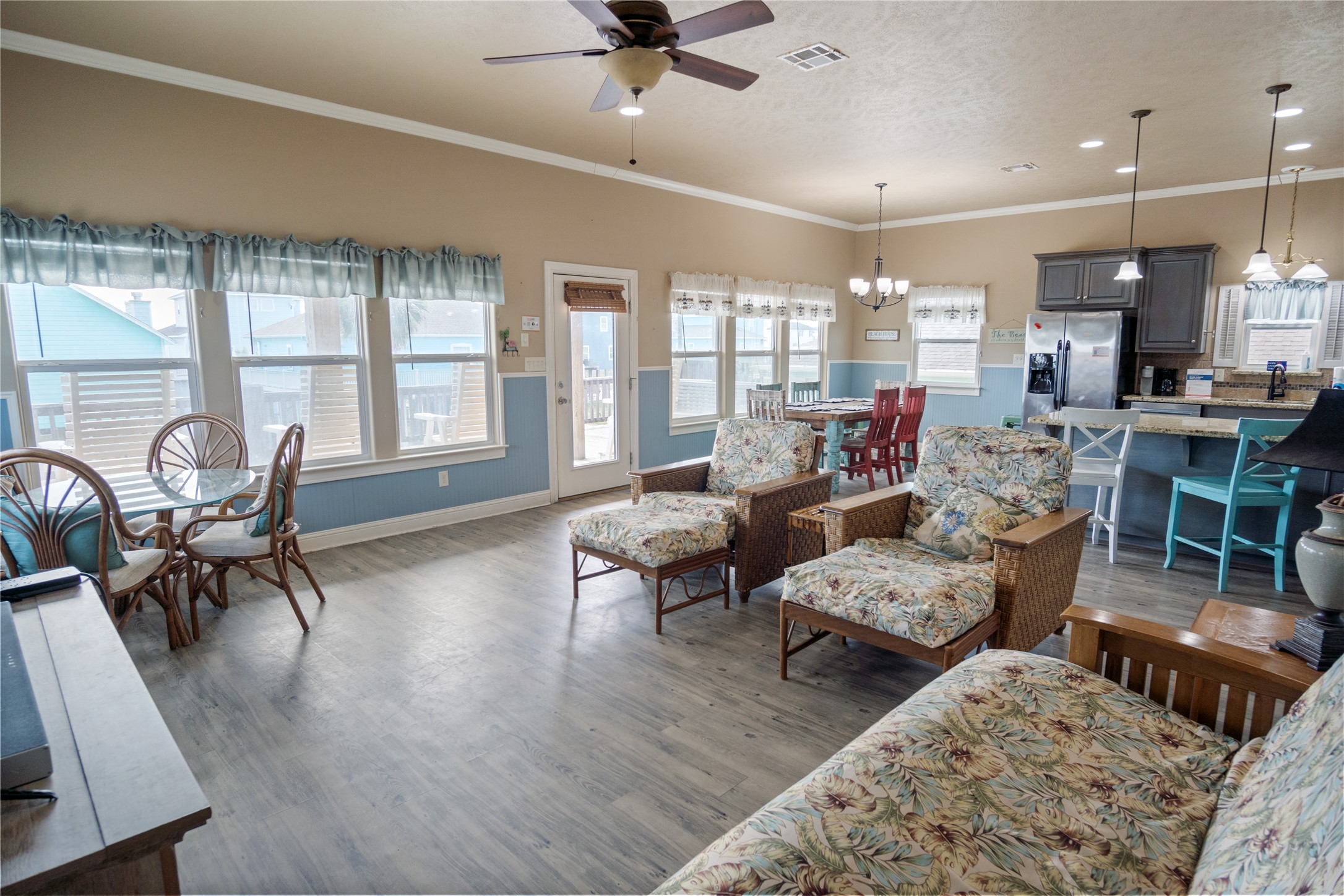 1343 Sunrise Property Photo 23