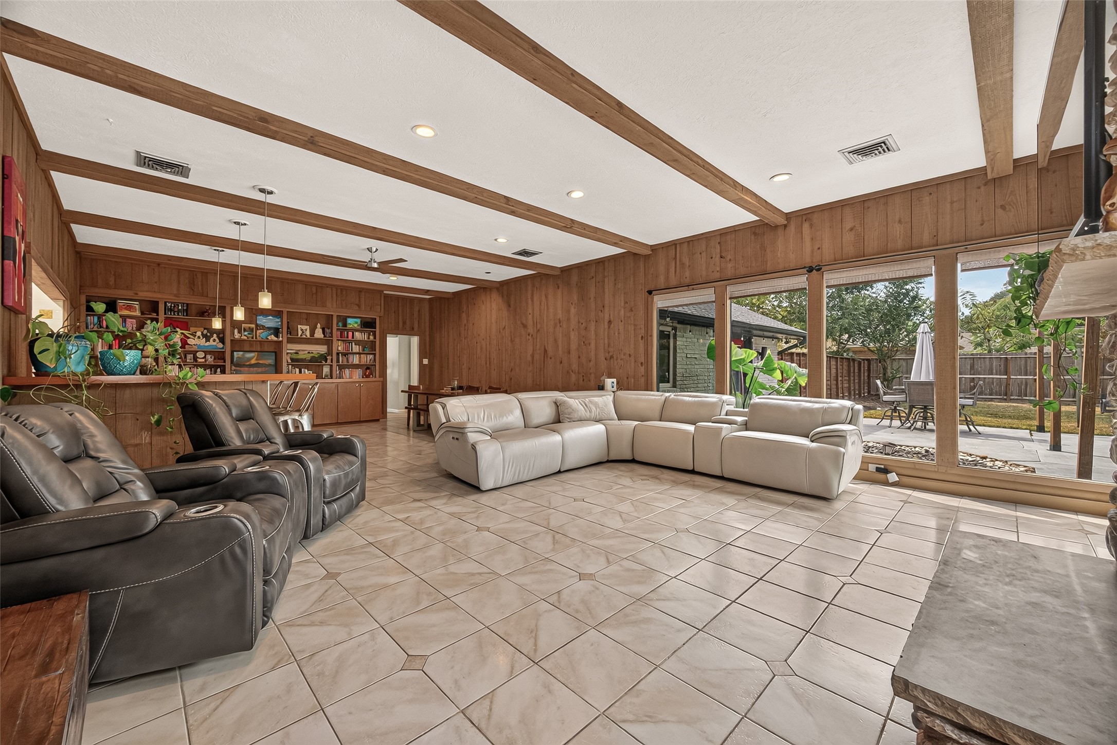 15302 Jersey Drive Property Photo 16